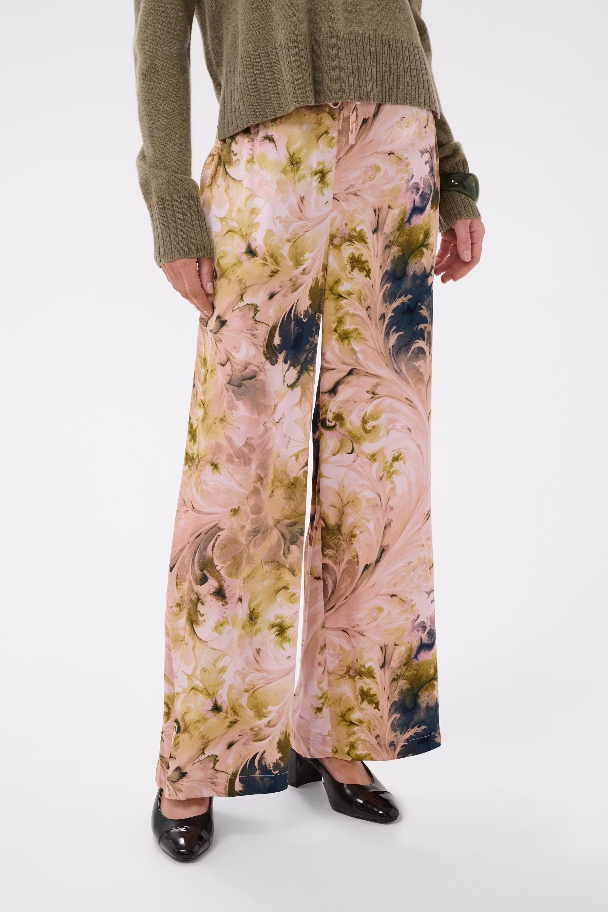 CUandora Bukser LOOKBOOK FRONT 50113266-109586