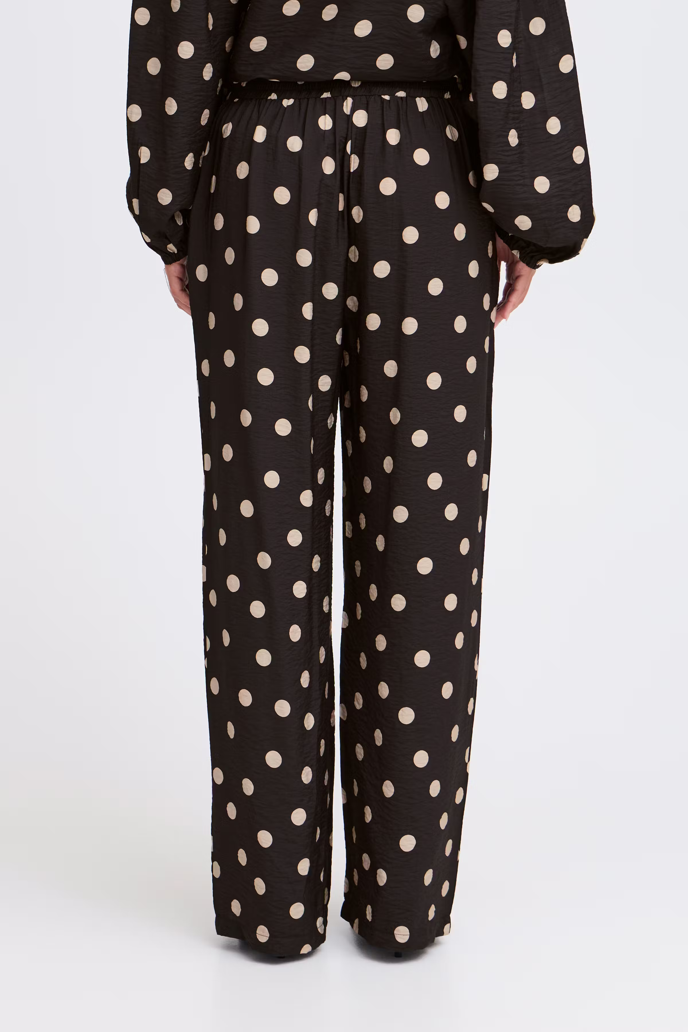 IXFRINIDA Broek LOOKBOOK BACK 20123566-194008