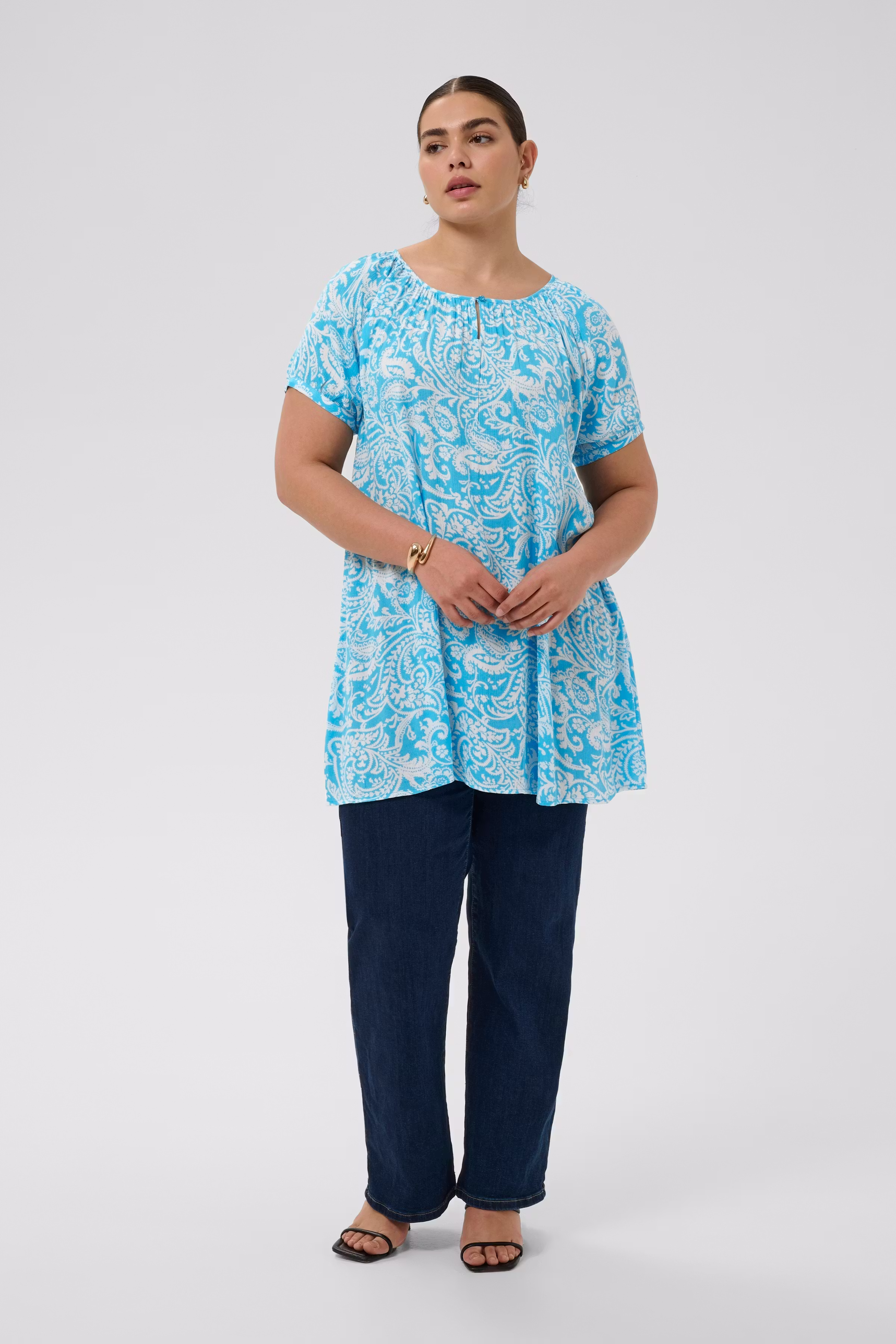 KCvilana Tunic LOOKBOOK FRONT 10580840-109416