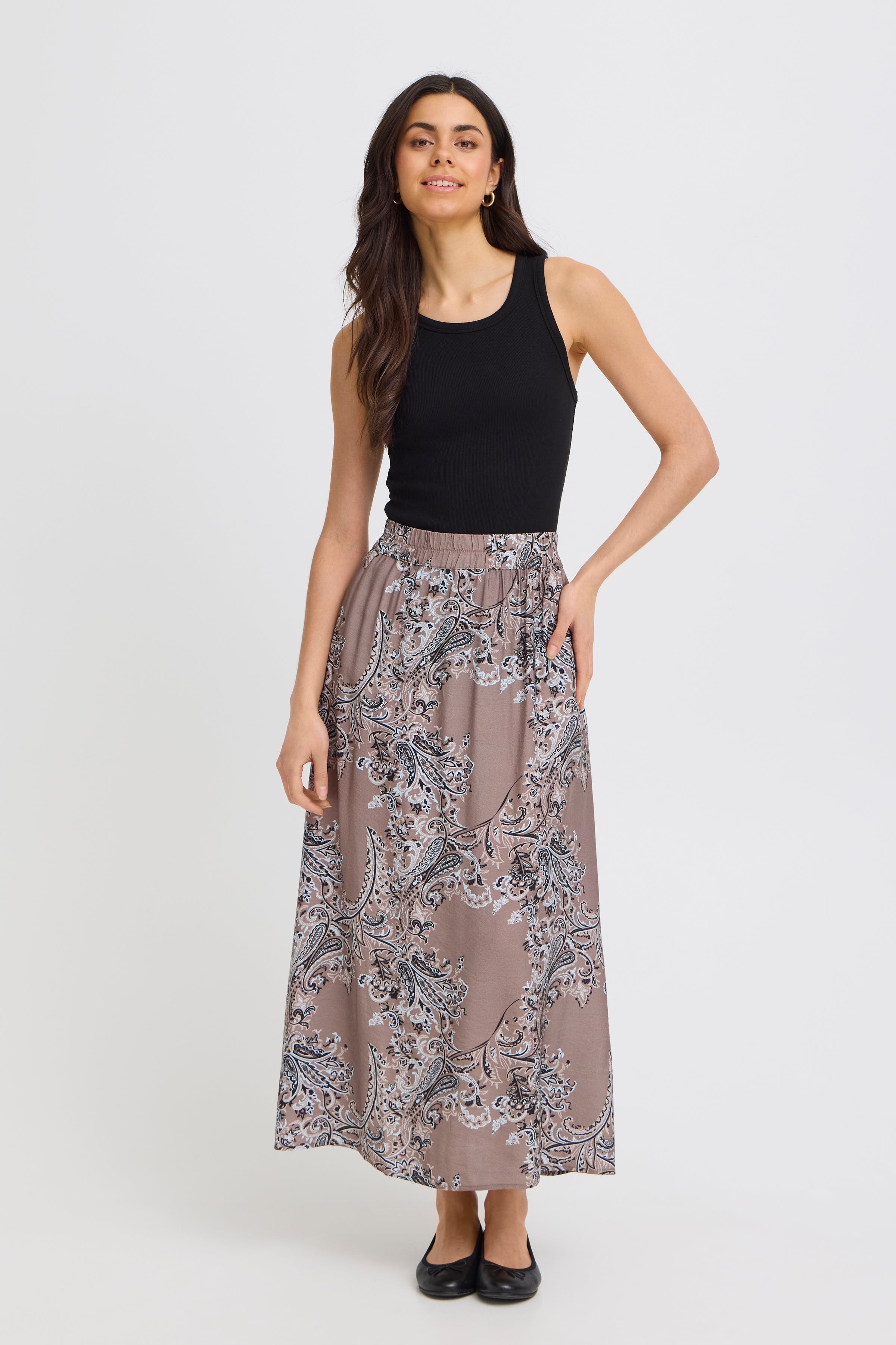 FRADARA Shorts LOOKBOOK FRONT 20617826-900013148