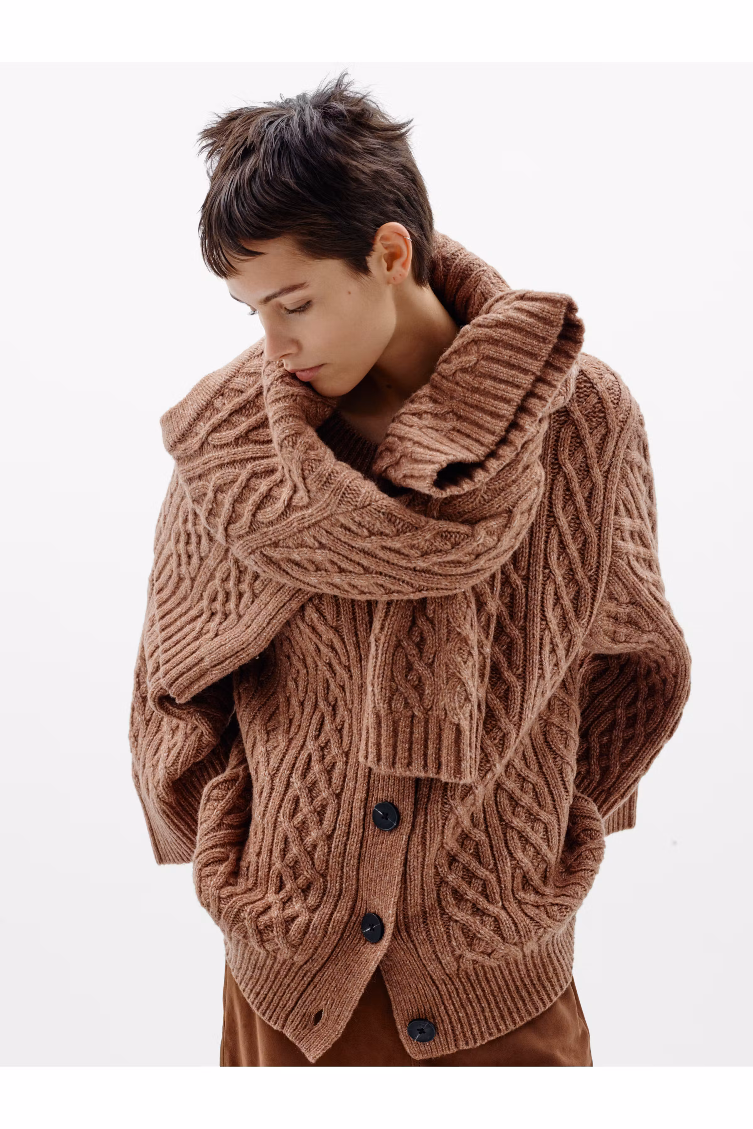 TAIEIW Cardigan LOCATION NONE 30112934-171327