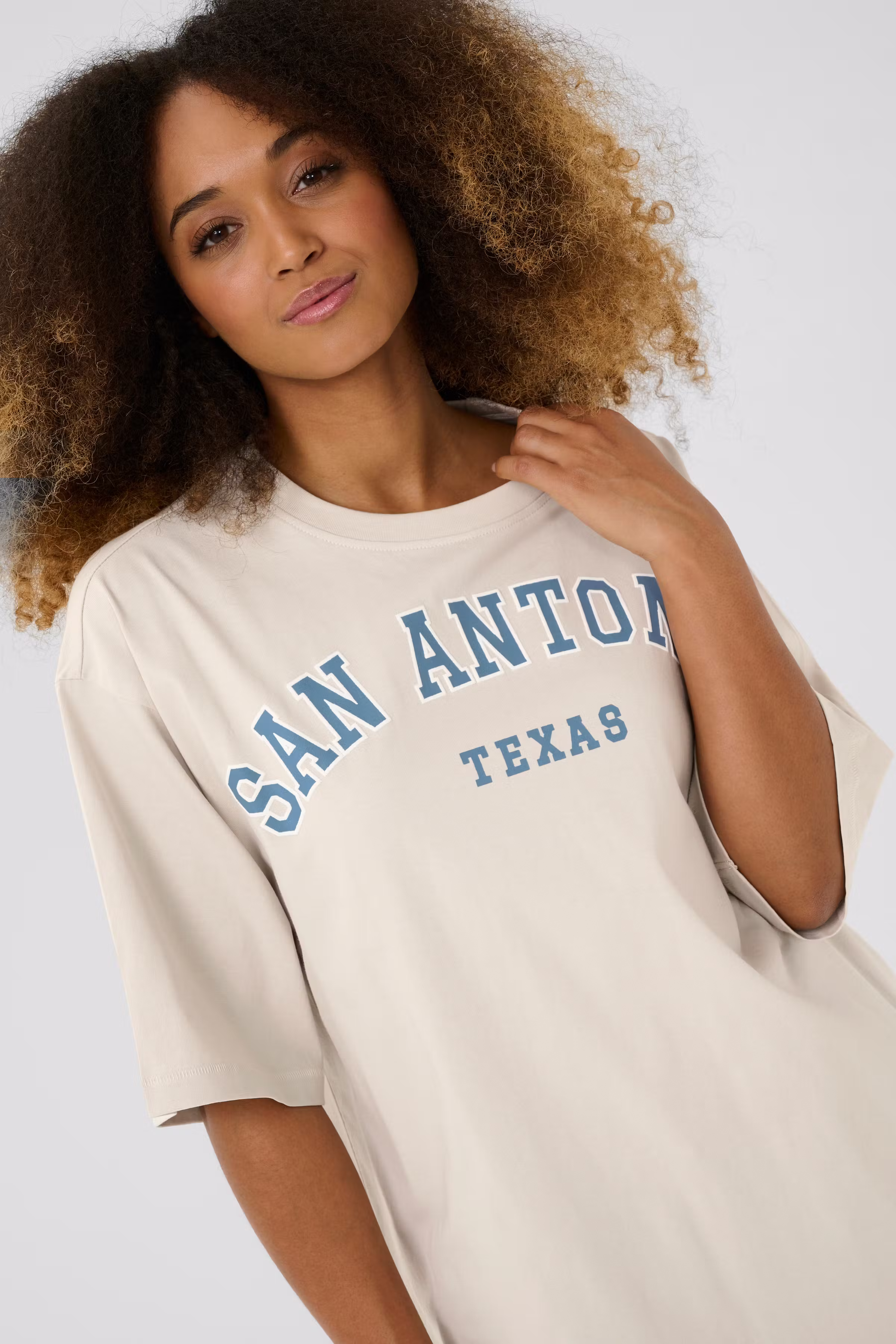 CRPanira T-shirt LOOKBOOK DETAIL 10614083-108081