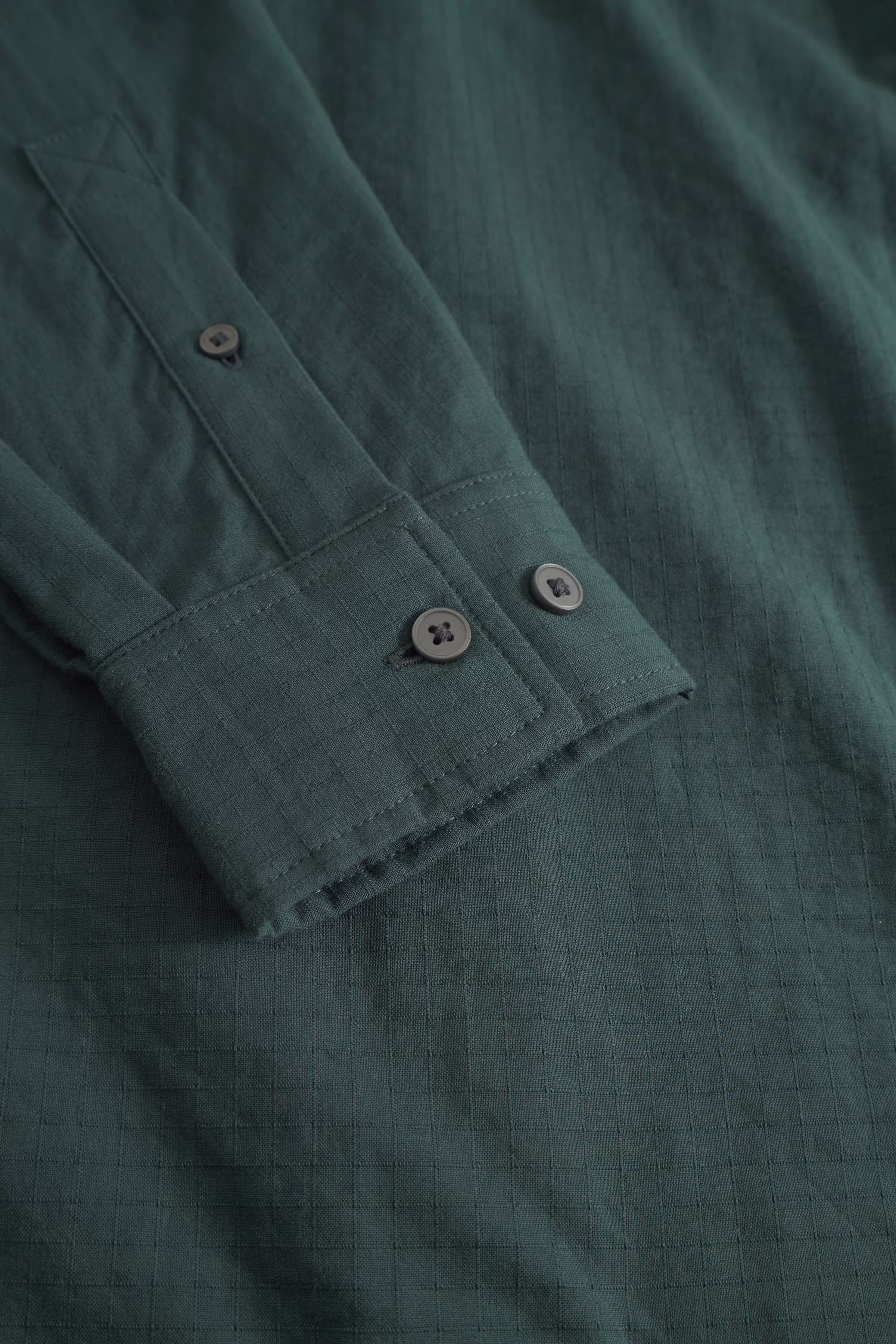 WWAdrian Shirt PACK DETAIL 30251501-194906