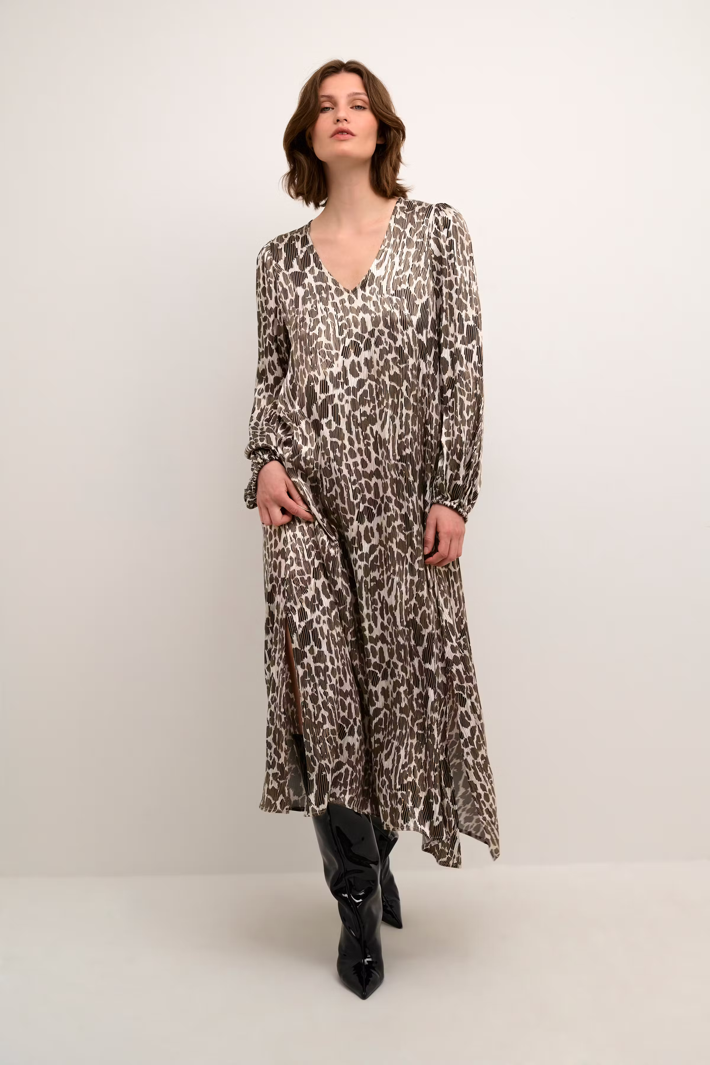 JessKB Kleid LOOKBOOK FRONT 10104412-104627