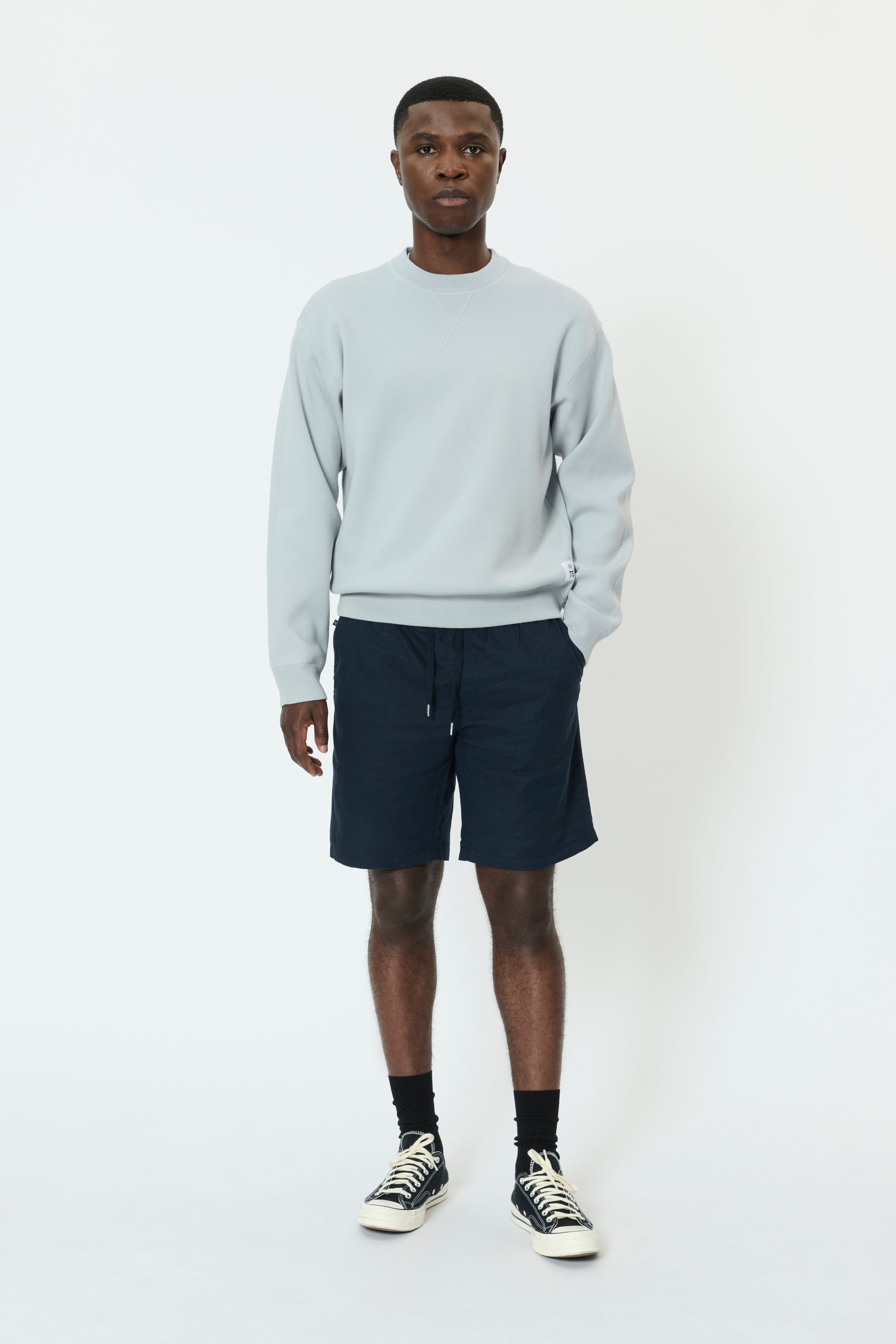 MAbarton linen shorts LOOKBOOK FRONT 30206032-194011