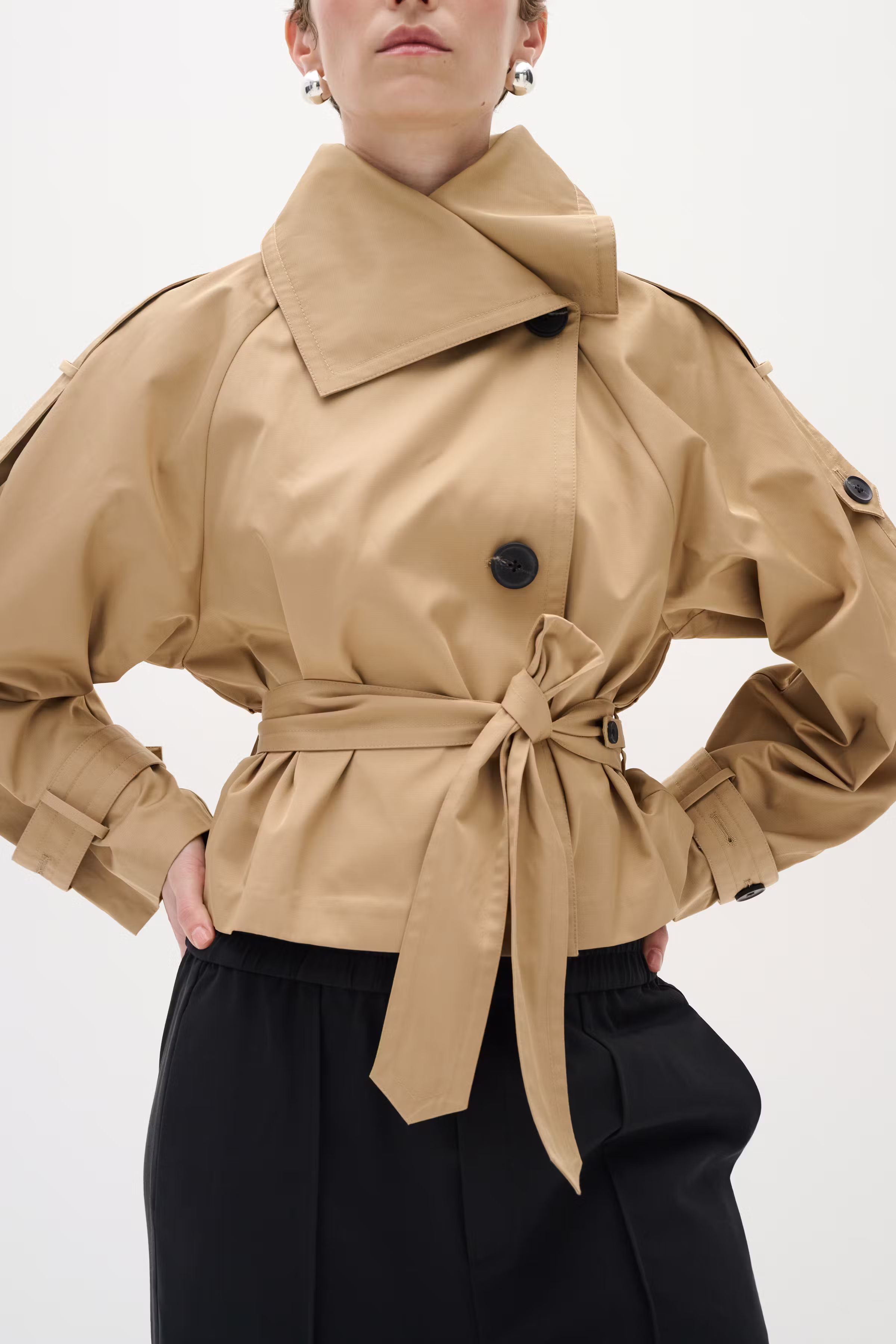 UmayaIW Short Trenchcoat LOOKBOOK DETAIL 30110021-171320