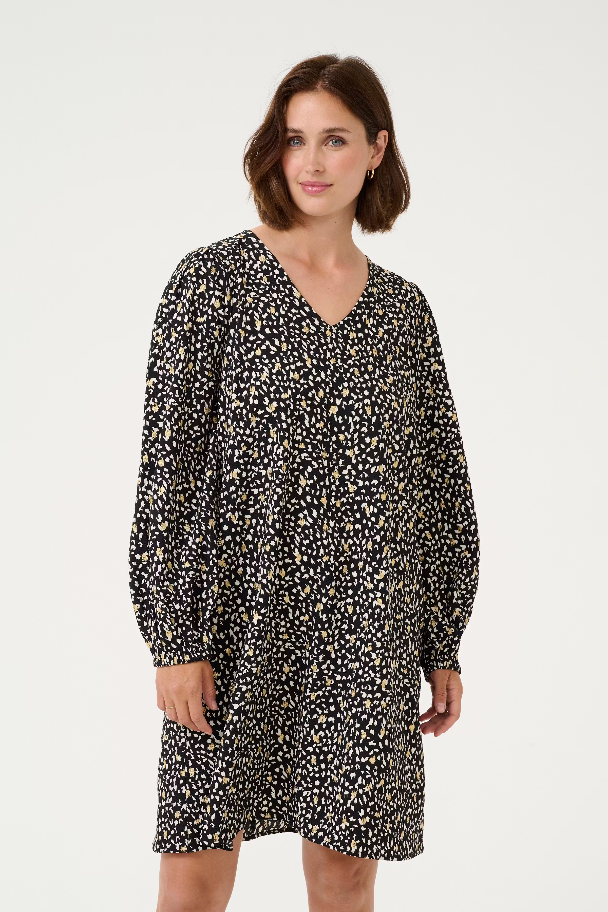 KAmalene Jurk LOOKBOOK FRONT 10509747-107160