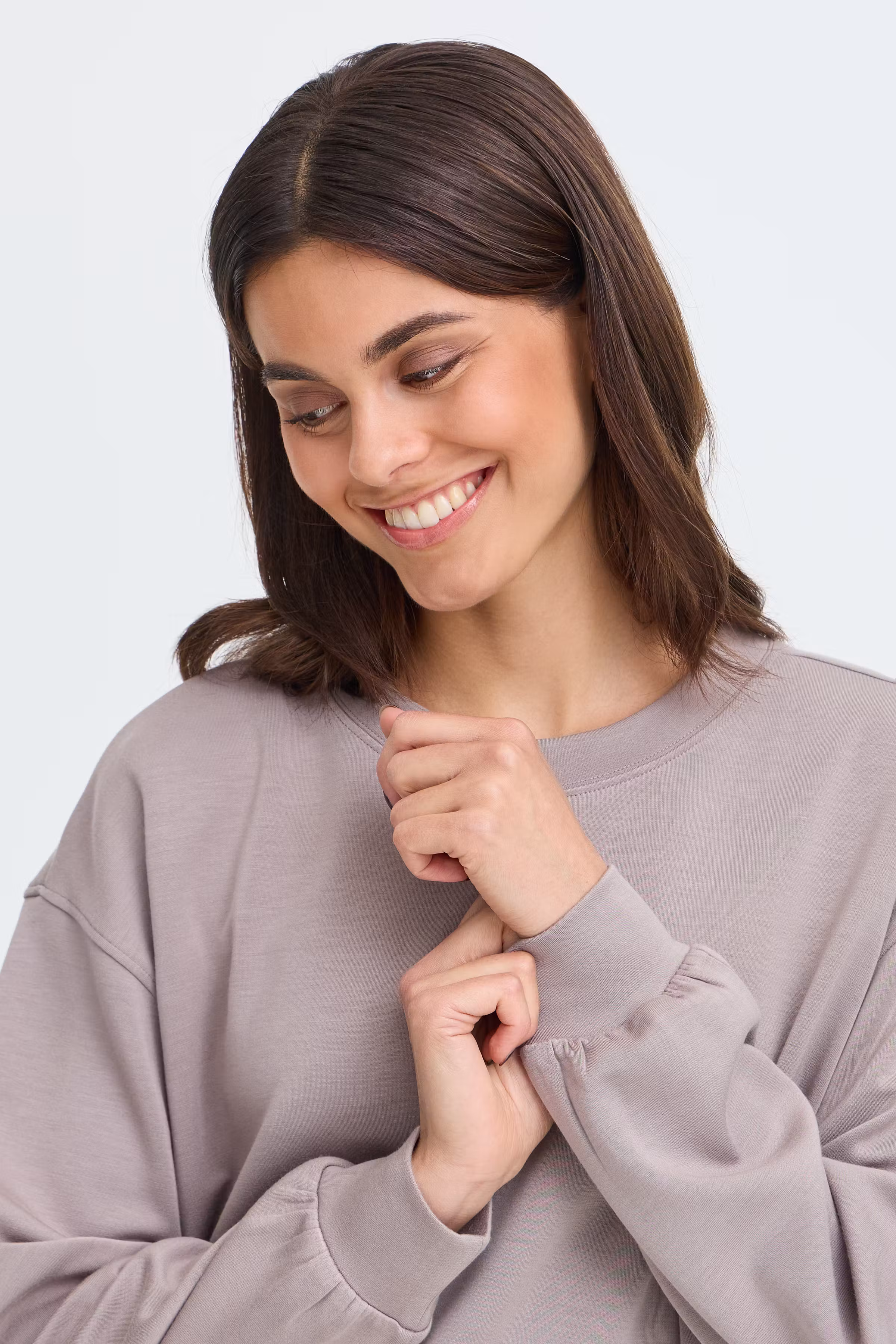 FRAURORA PU 7 Sweatshirt LOOKBOOK DETAIL 20615558-181210