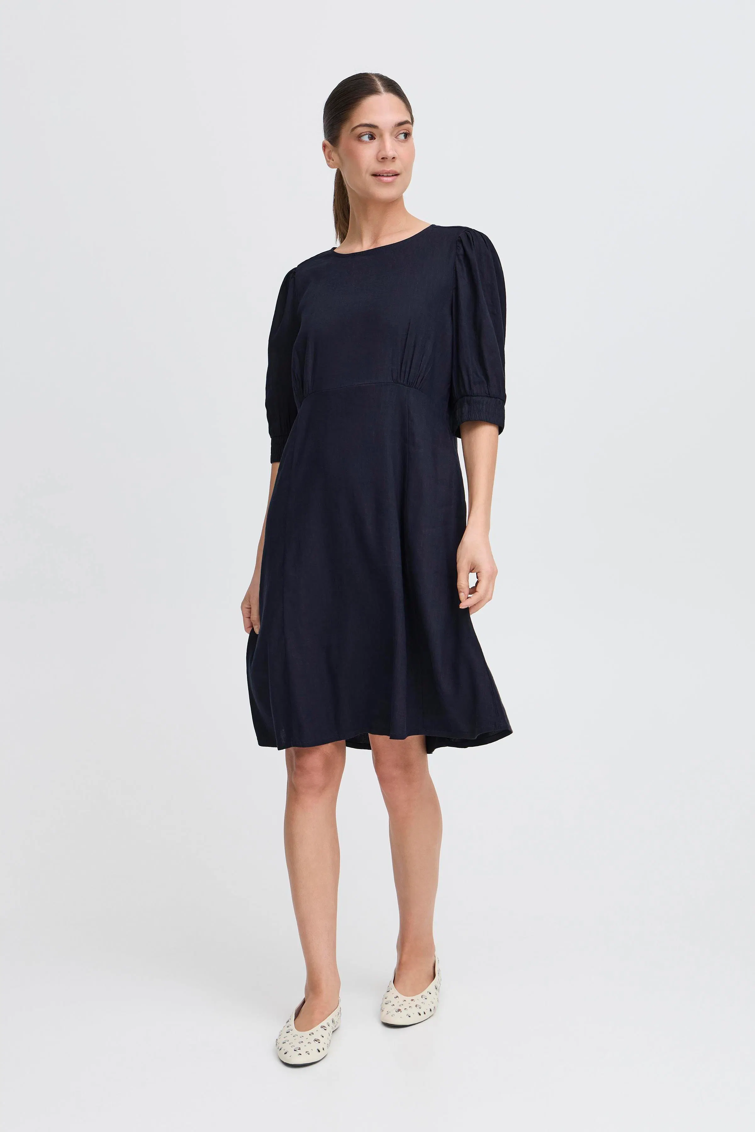 PZLUCA Kjole LOOKBOOK FRONT 50210430-194020