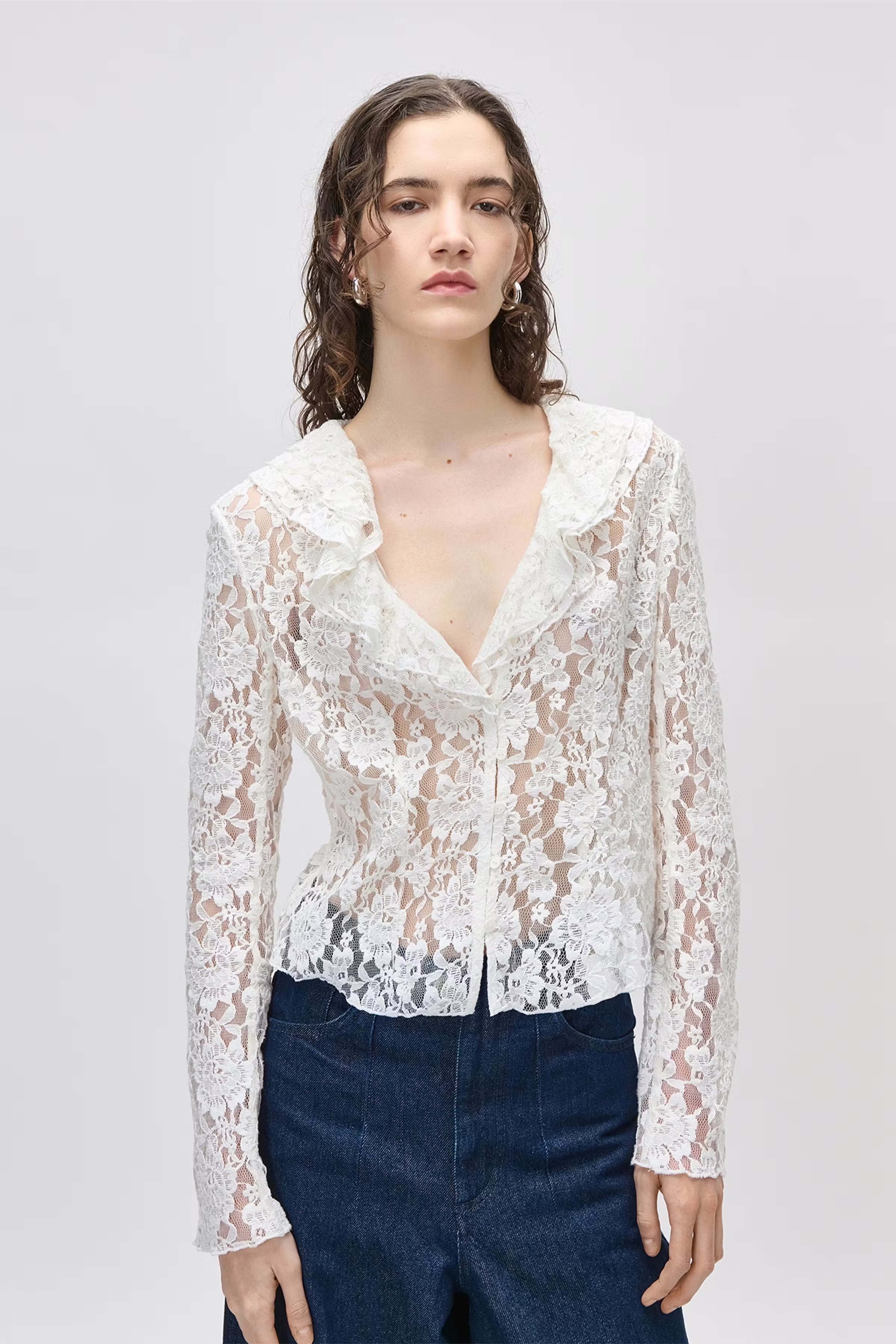 TIERRA BLOUSE LOOKBOOK FRONT 30600584-WH010