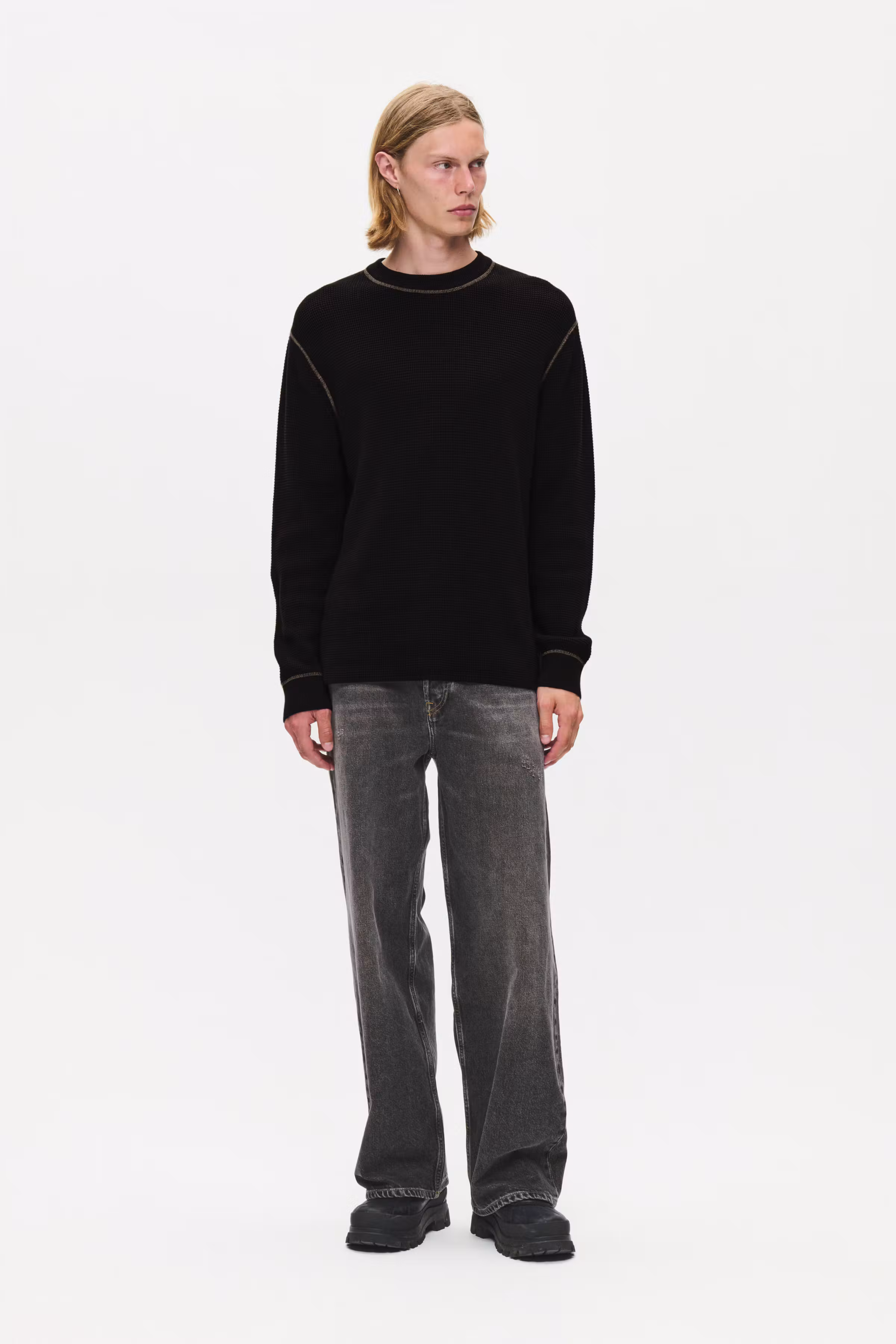 WWRama Pullover LOOKBOOK FRONT 30252300-194008