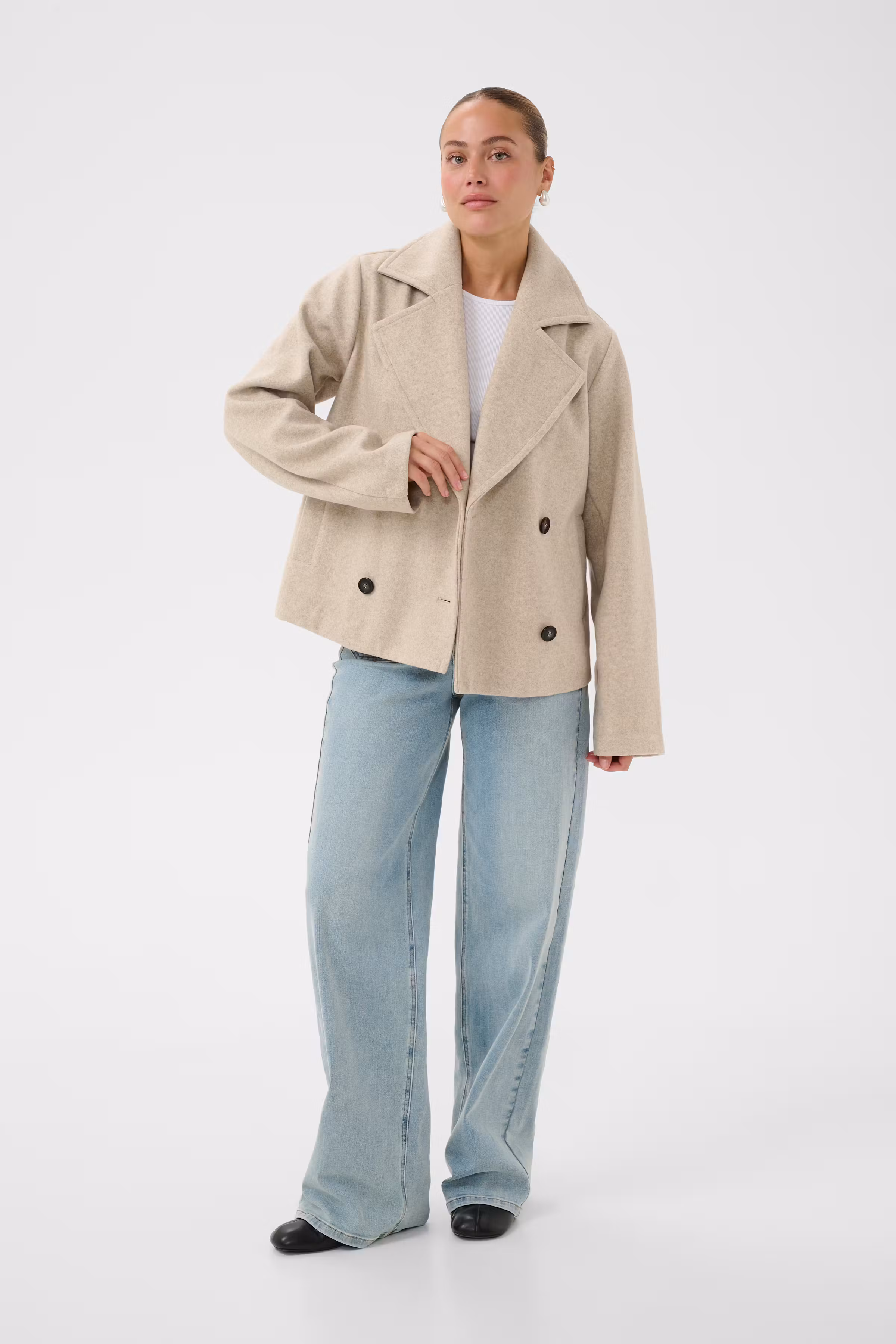 KAsaturn Frakke LOOKBOOK FRONT 10511860-108820