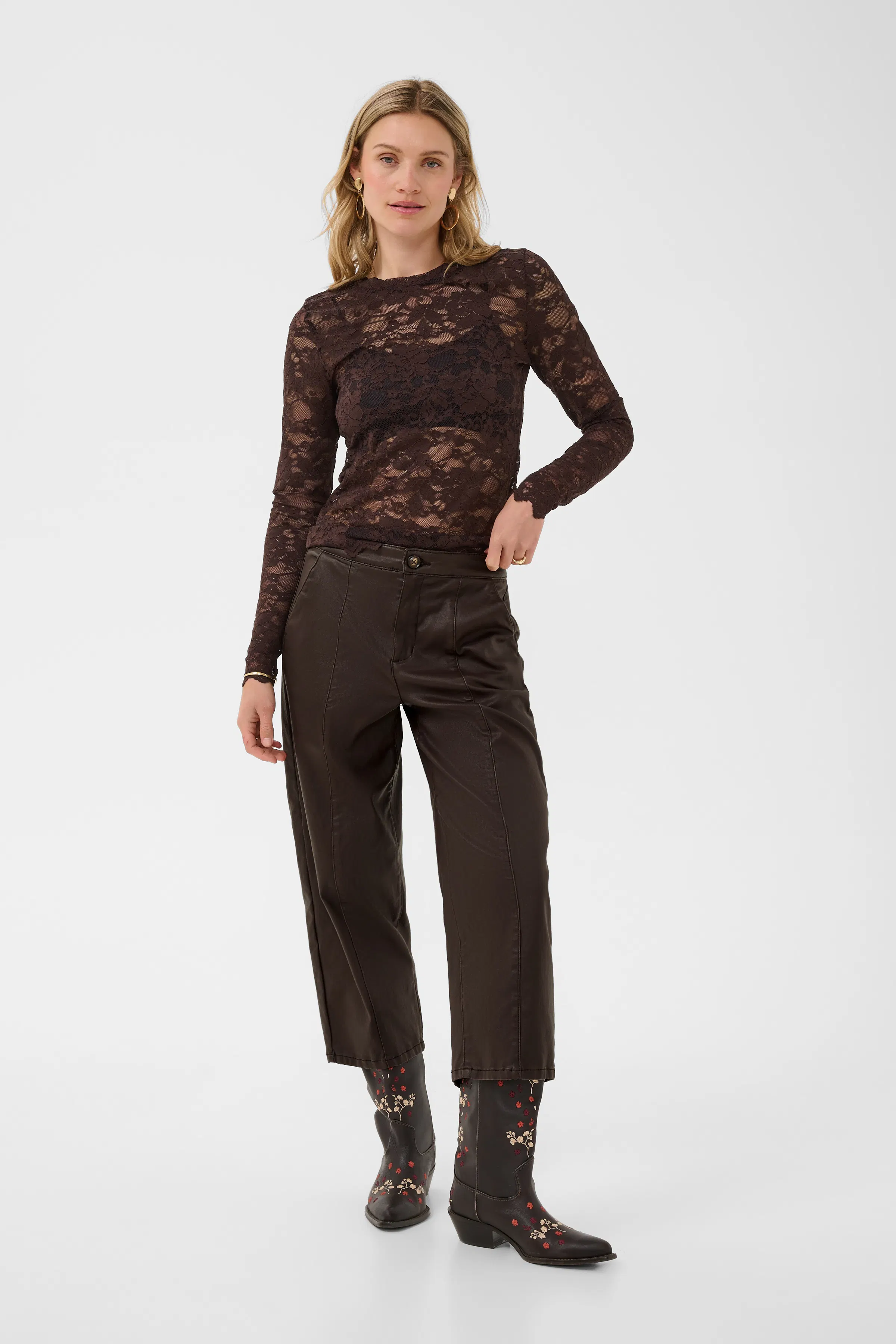 CRWinni Trousers LOOKBOOK FRONT 10615348-191016