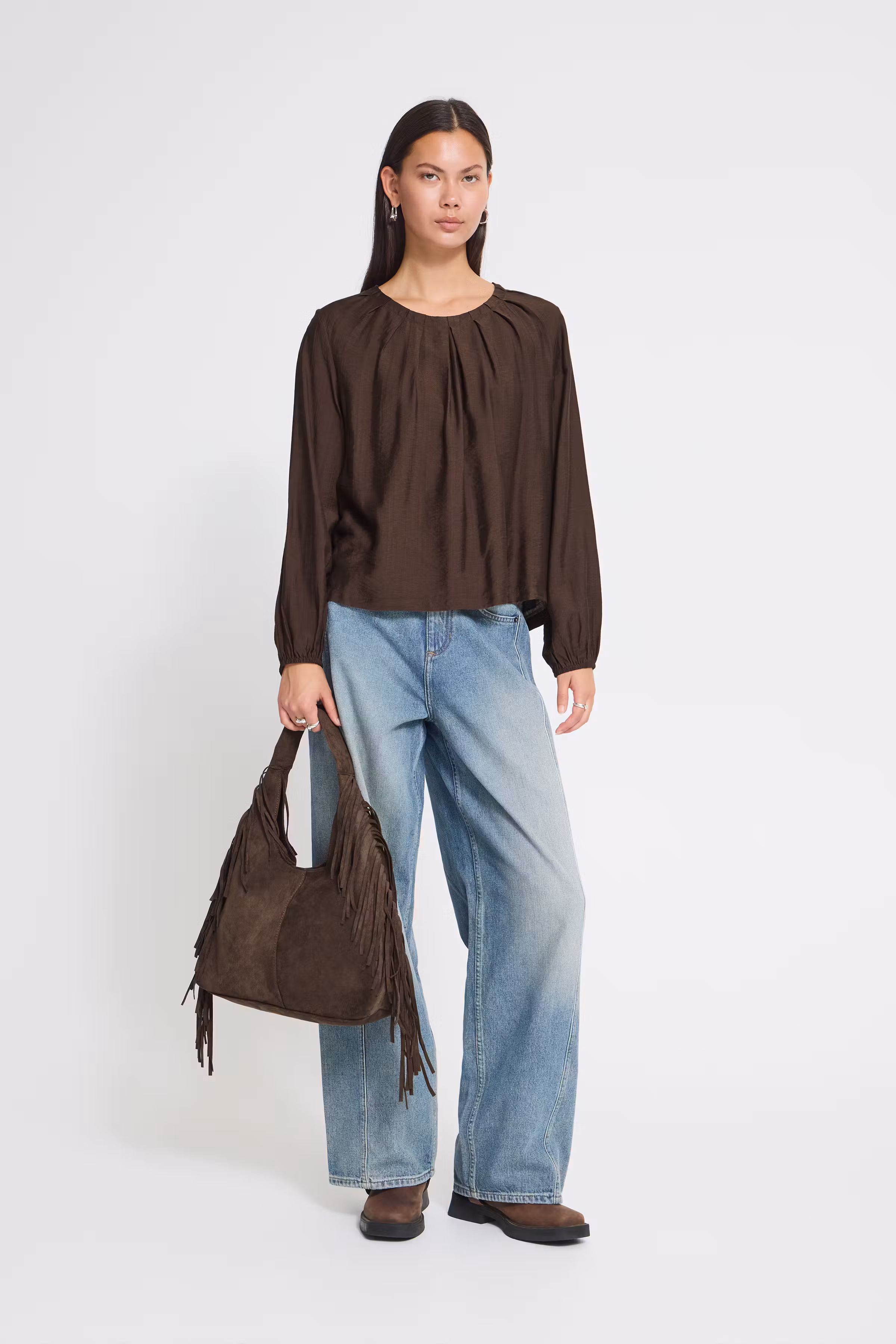 IHIMELDA Bluse LOOKBOOK FRONT 20126767-190915