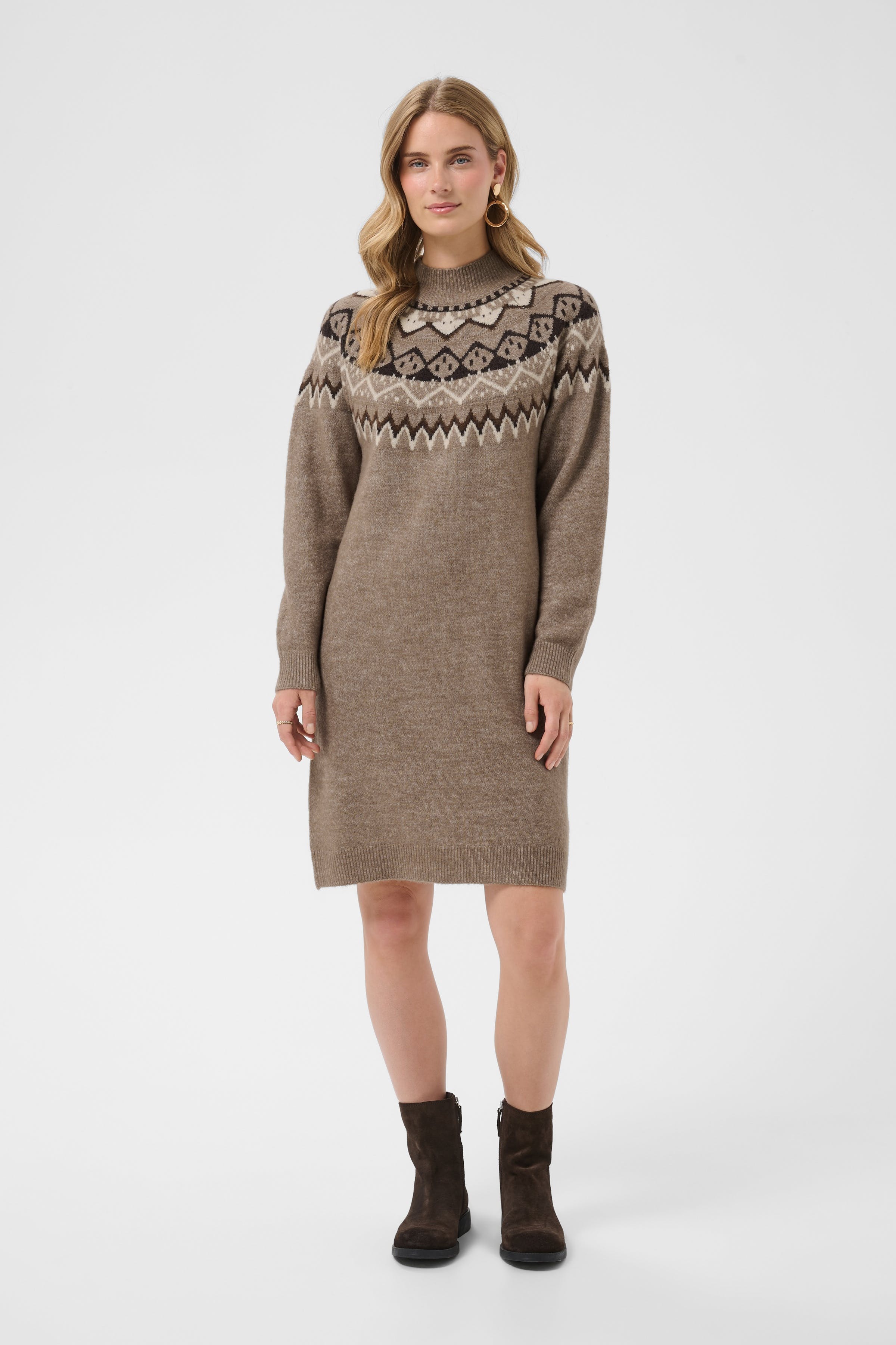 CRCherrie Kleid LOOKBOOK FRONT 10615332-1714091