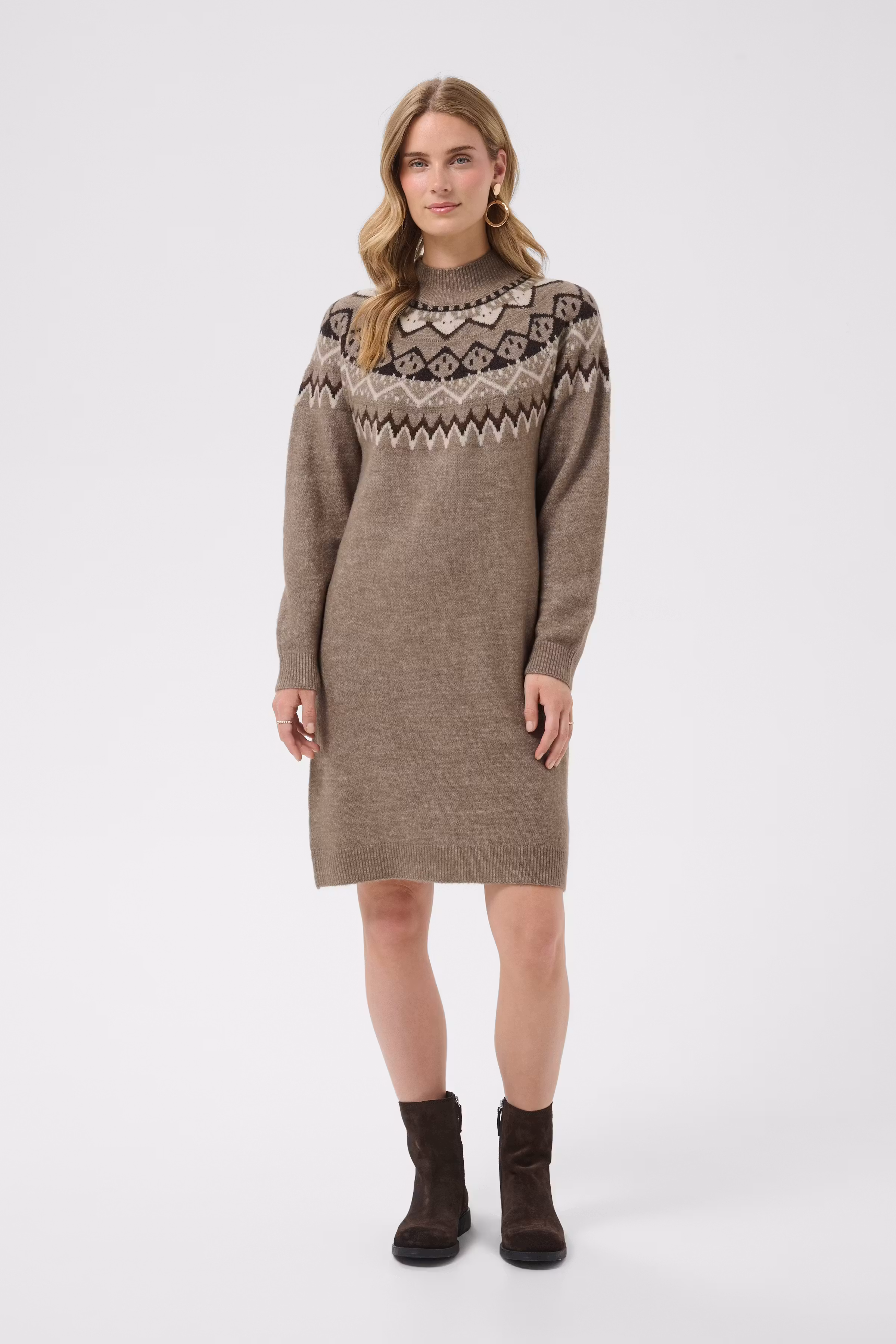 CRCherrie Kleid LOOKBOOK FRONT 10615332-1714091