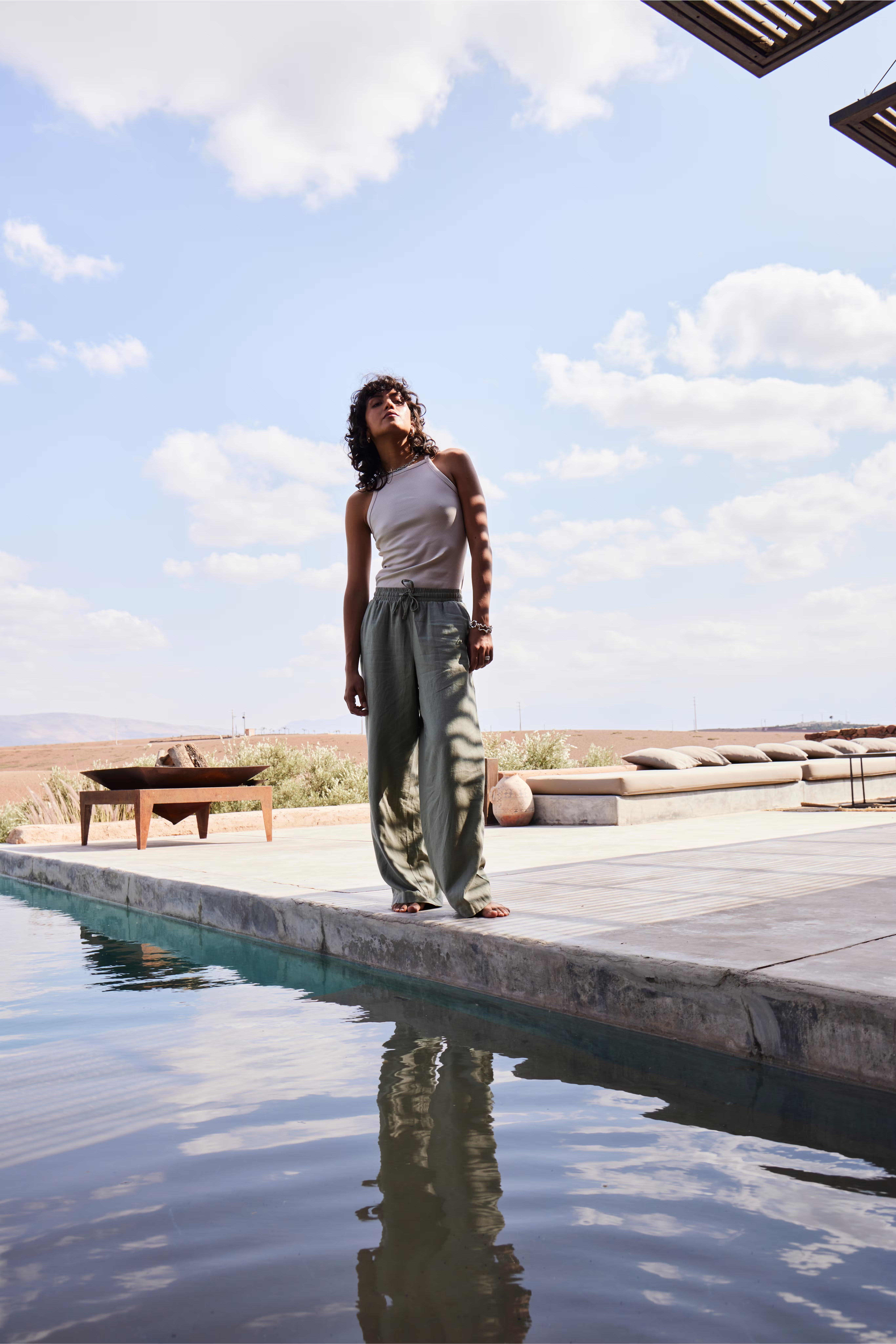 IHORETA T-shirt LOCATION NONE 20120618-140000