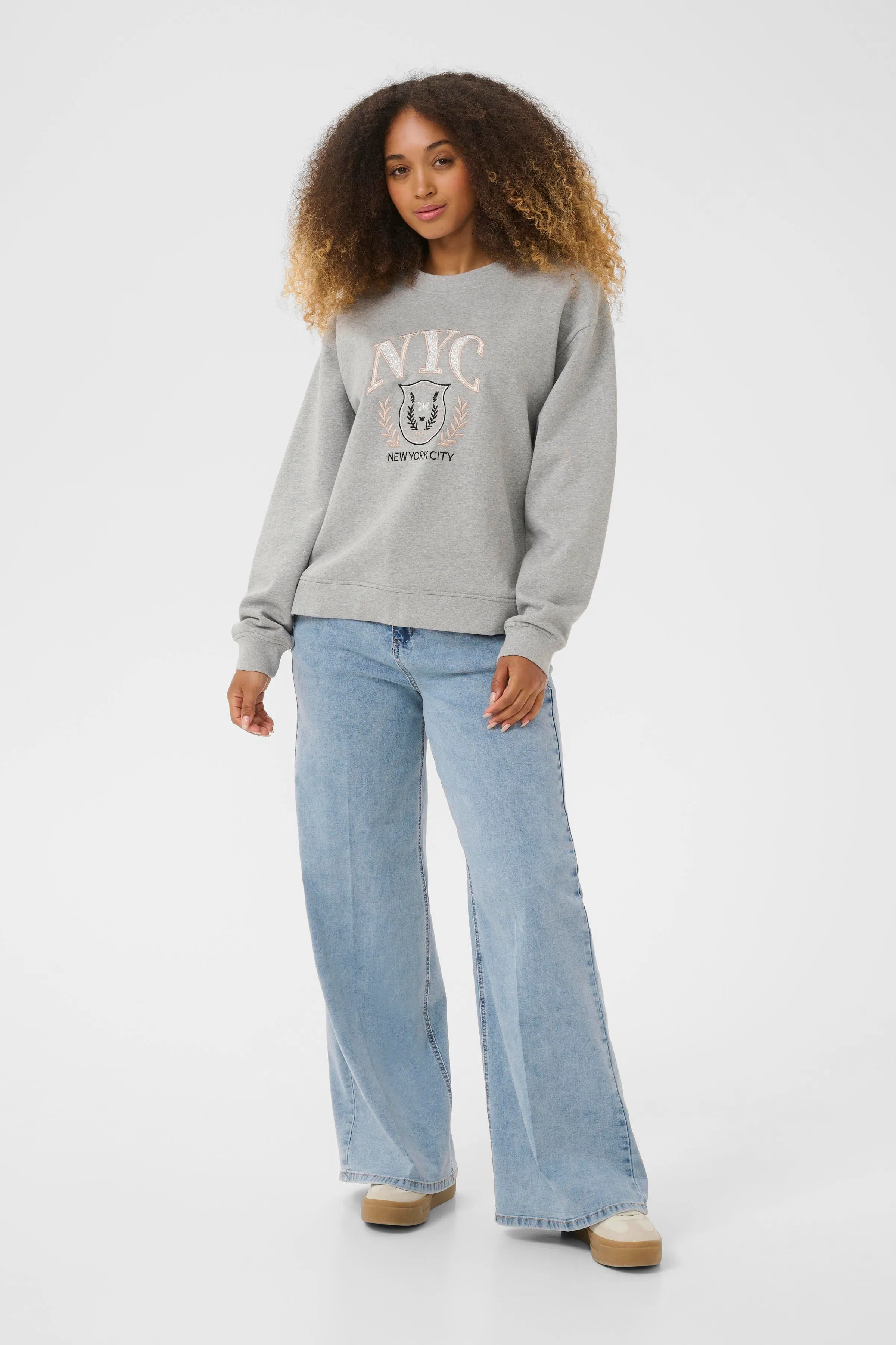 CRMirabella Sweatshirt LOOKBOOK FRONT 10614203-100827