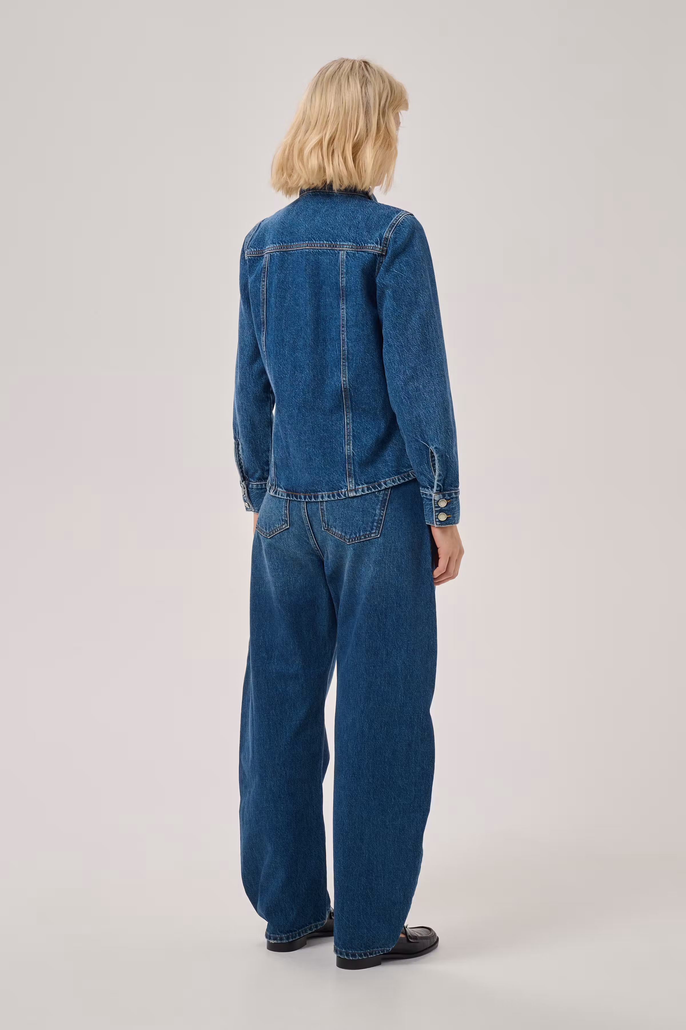 MWRemmie Jeans LOOKBOOK BACK 10705625-100063