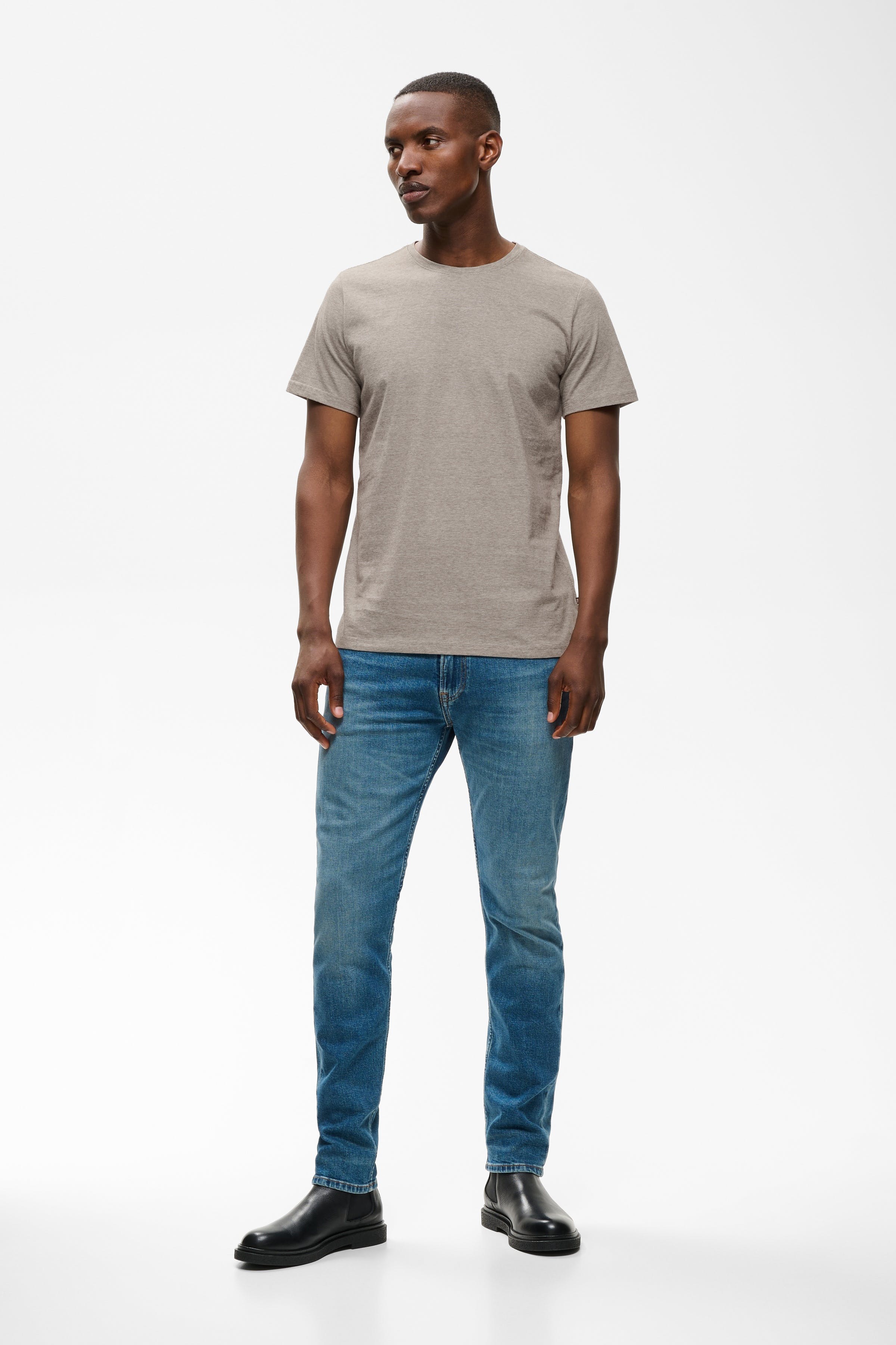 Jermane T-shirt LOOKBOOK FRONT 30203907-190812