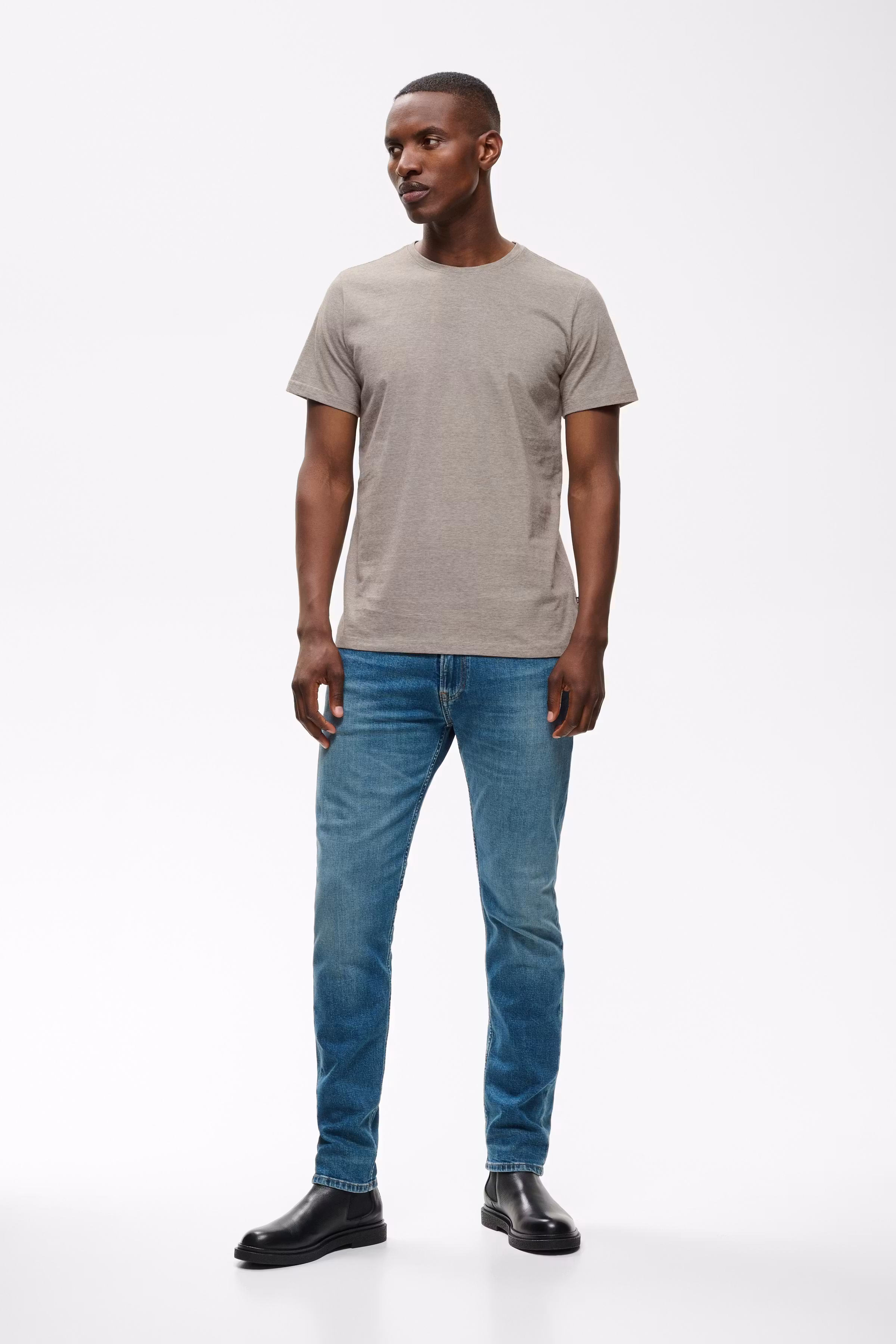 Jermane T-shirt LOOKBOOK FRONT 30203907-190812