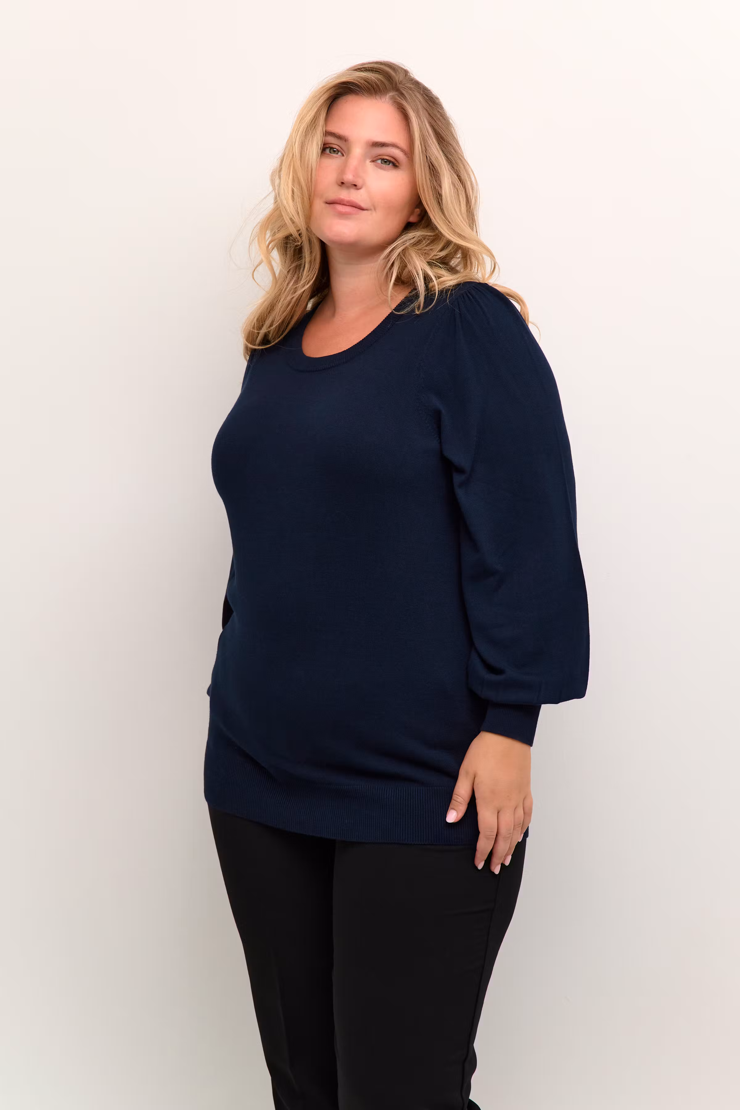 KCmiana Pullover LOOKBOOK FRONT 10582018-194020