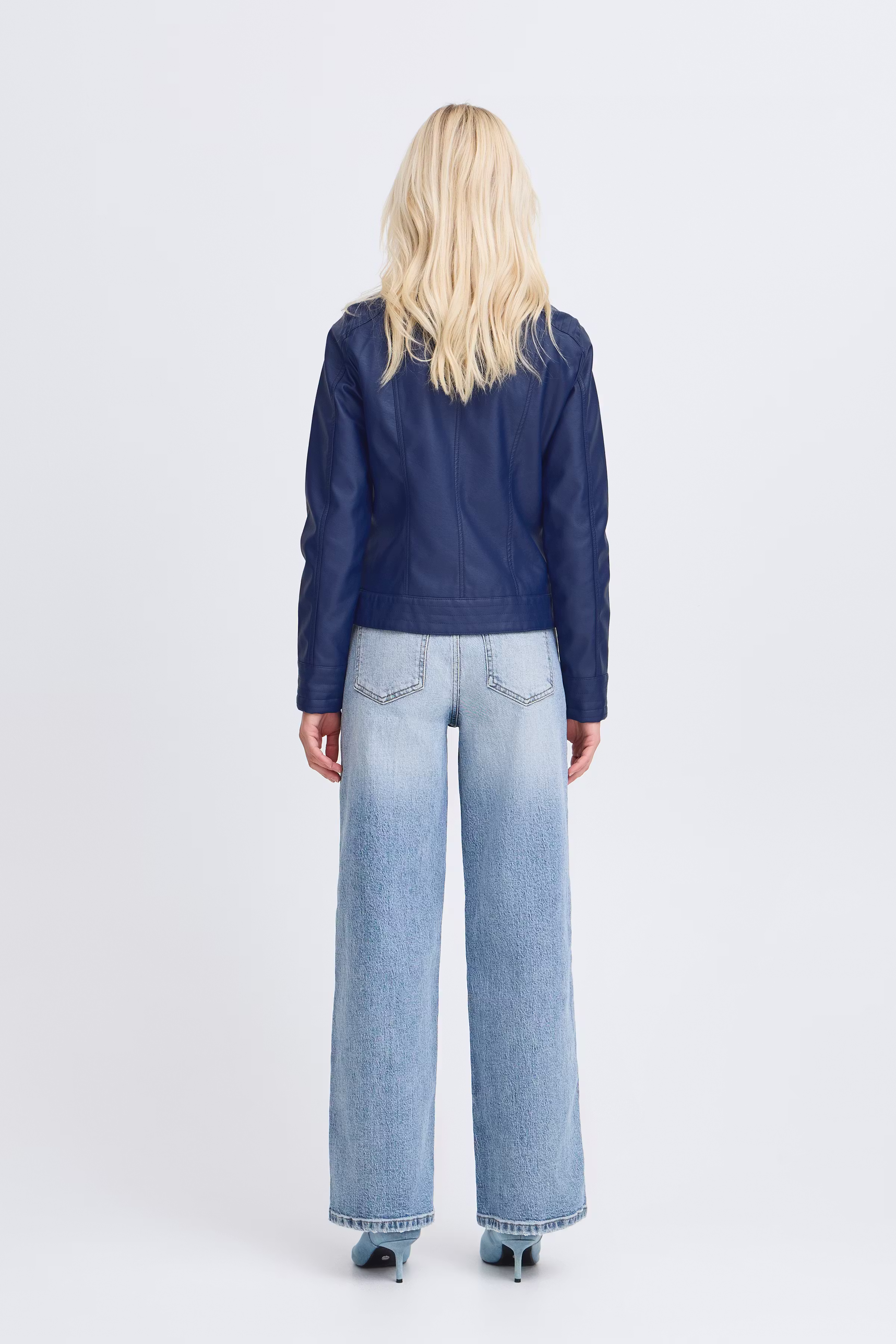 BYACOM Outerwear LOOKBOOK BACK 20809396-193933