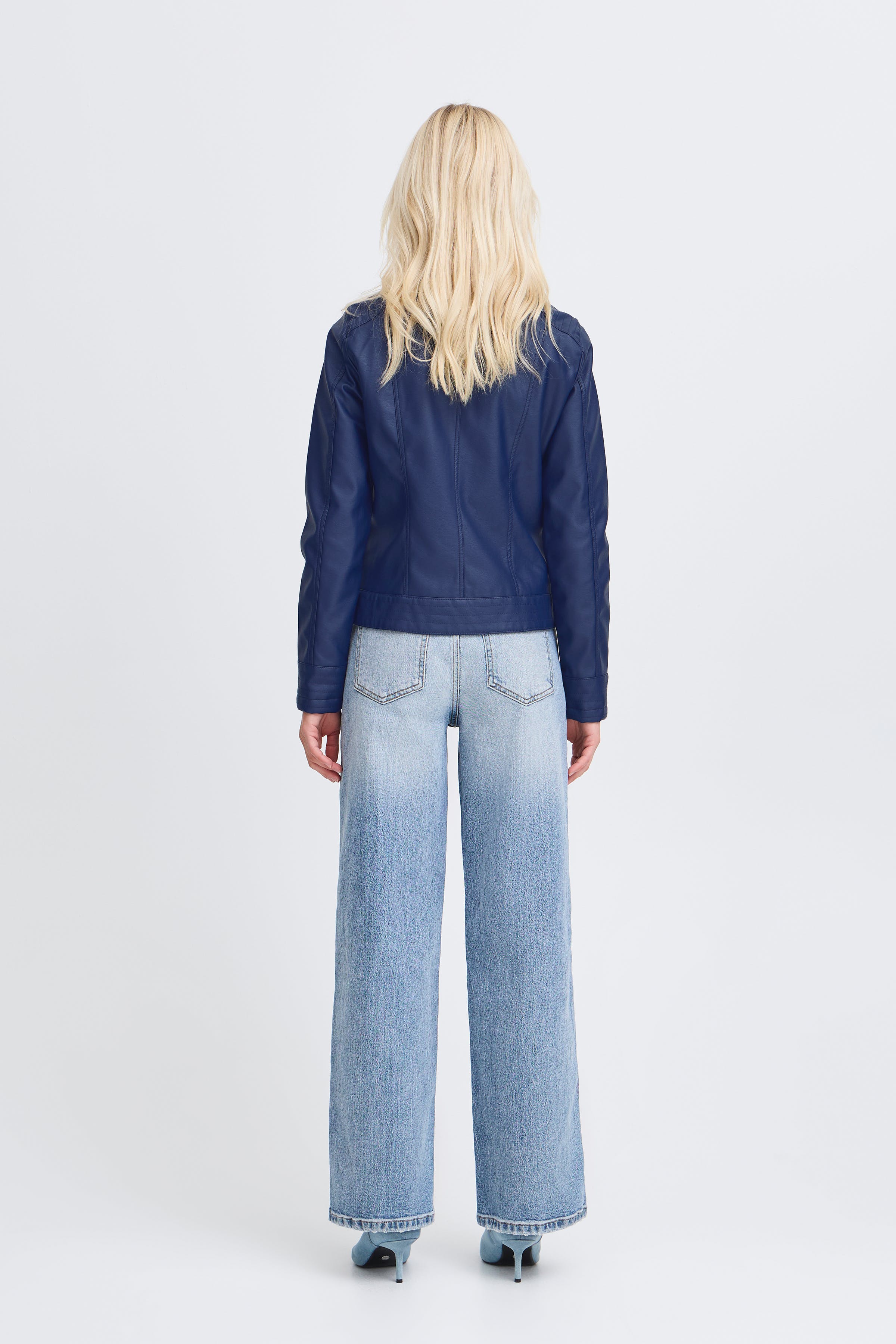 BYACOM Outerwear LOOKBOOK BACK 20809396-193933