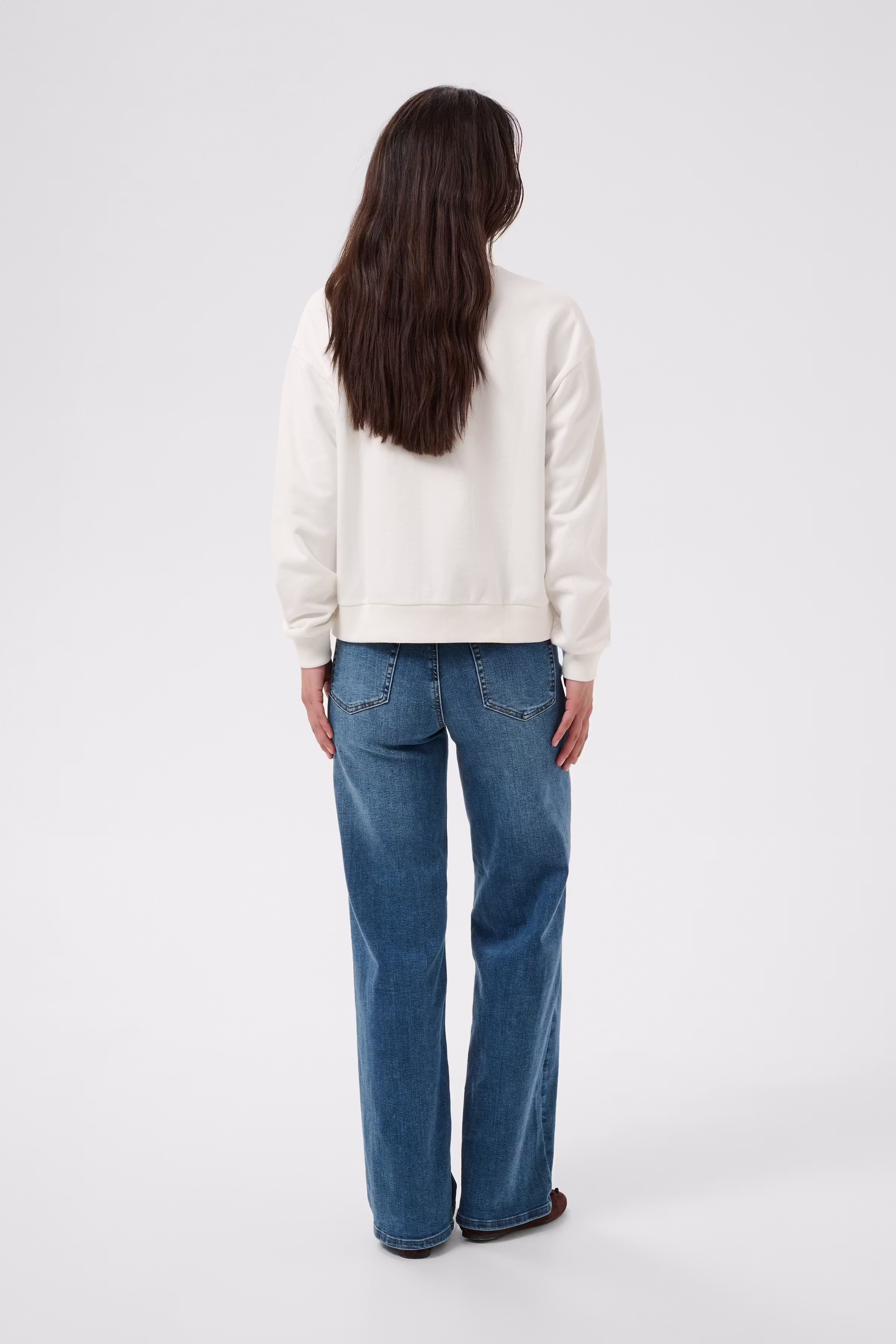 KAlili Sweatshirt LOOKBOOK BACK 10511712-110602