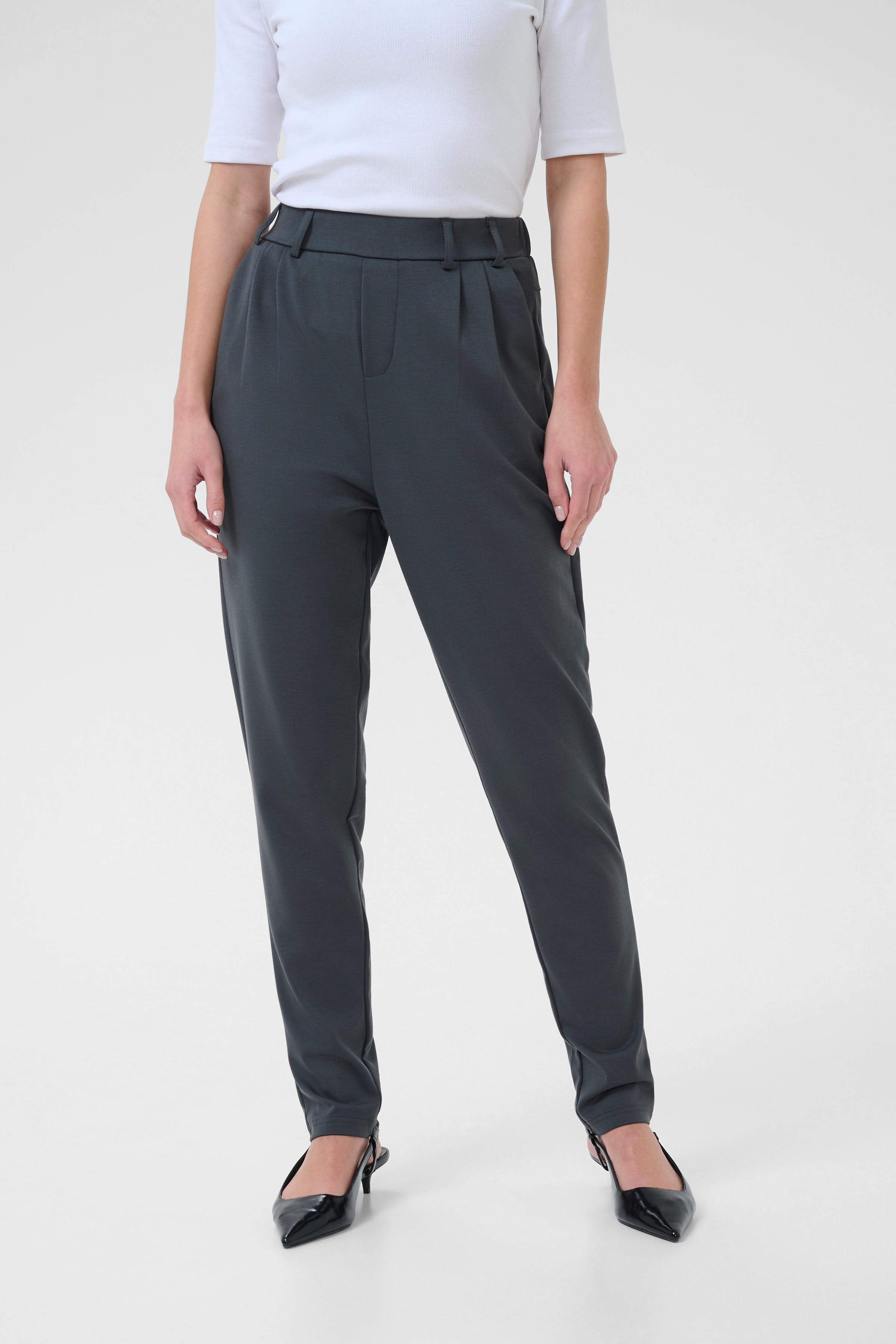 KAjenny Byxor LOOKBOOK FRONT 10508651-190205