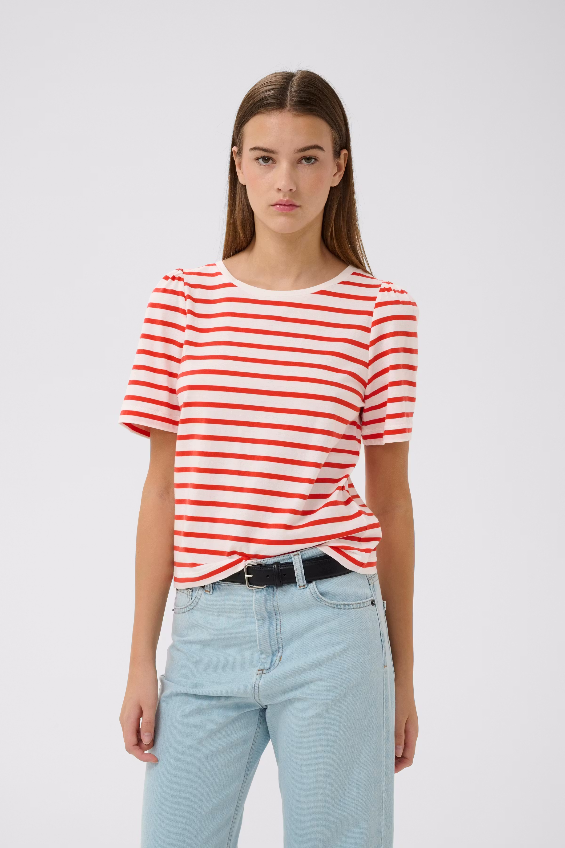 PFIAIW T-shirt LOOKBOOK FRONT 30112572-900007190