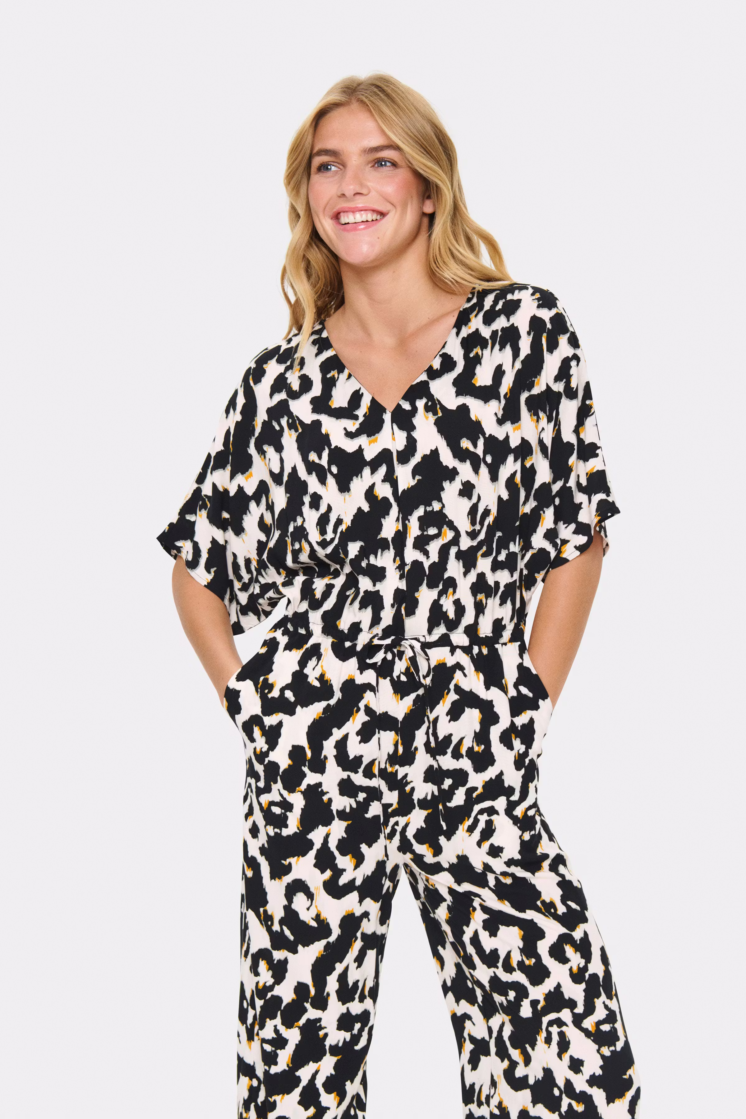 MarcaSZ Jumpsuit LOOKBOOK FRONT 30514542-304111