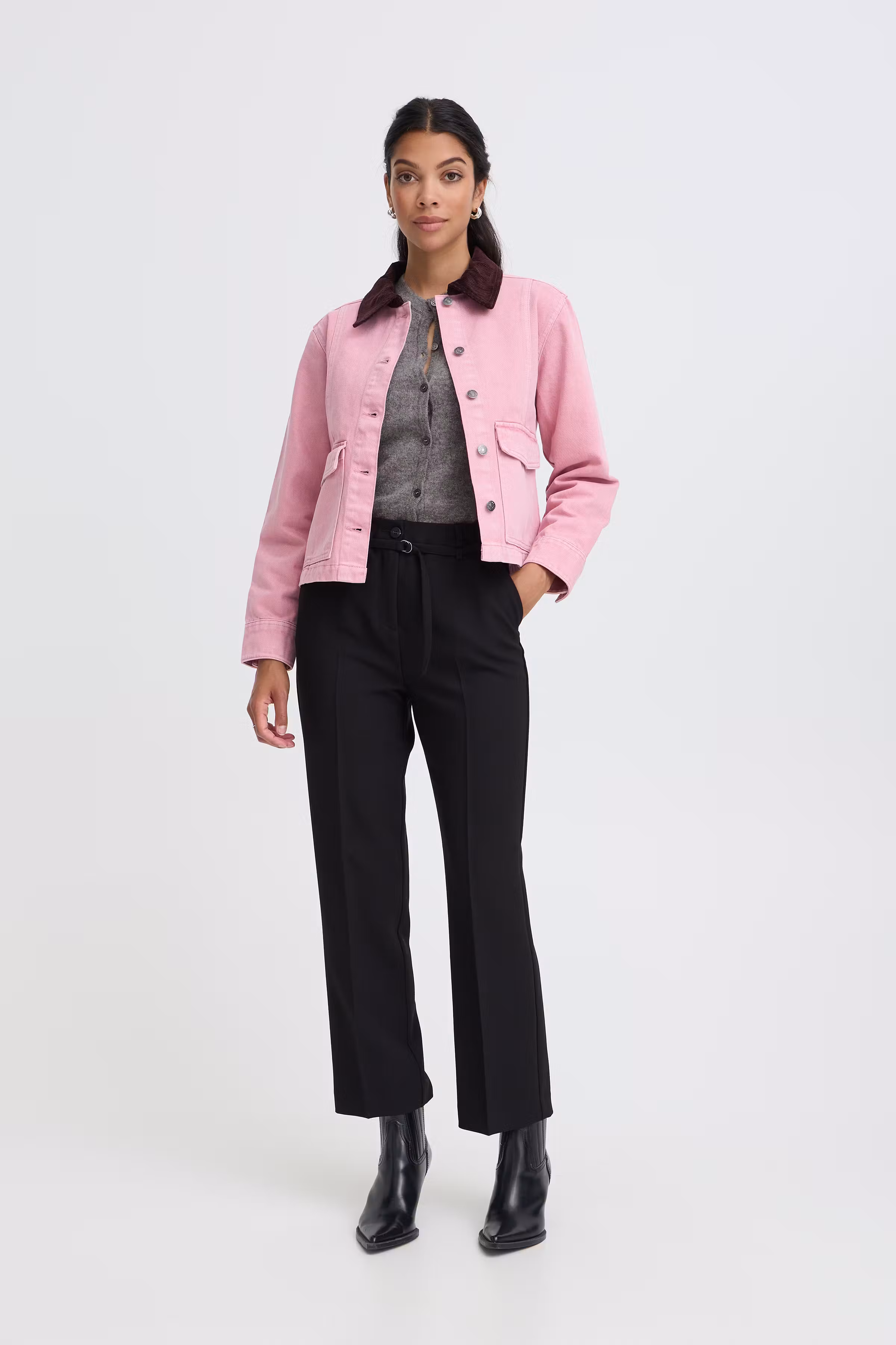 BYOSANNA Cardigan LOOKBOOK FRONT 20819124-200455