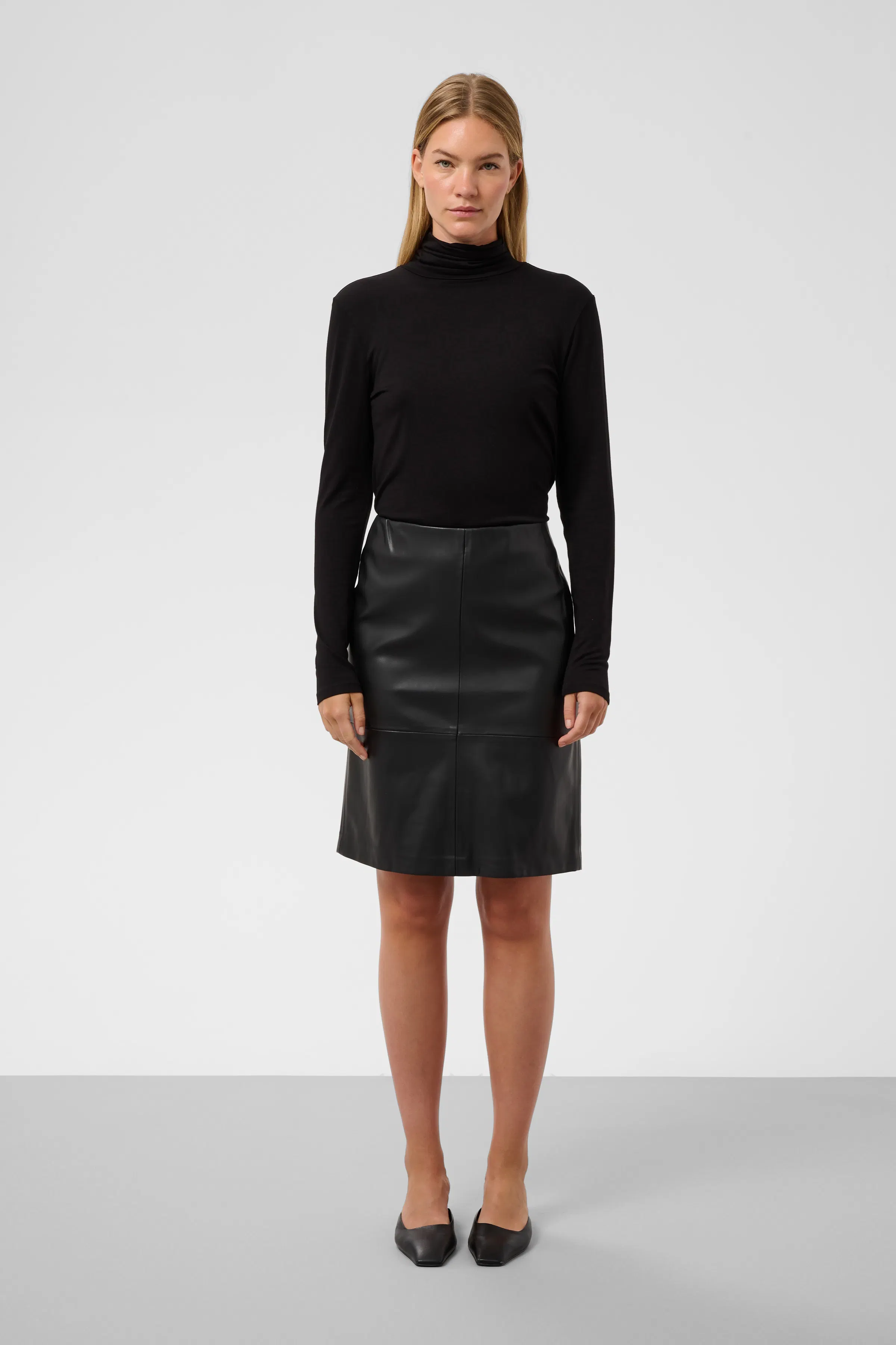 SLKaylee Skirt LOOKBOOK FRONT 30409521-194008