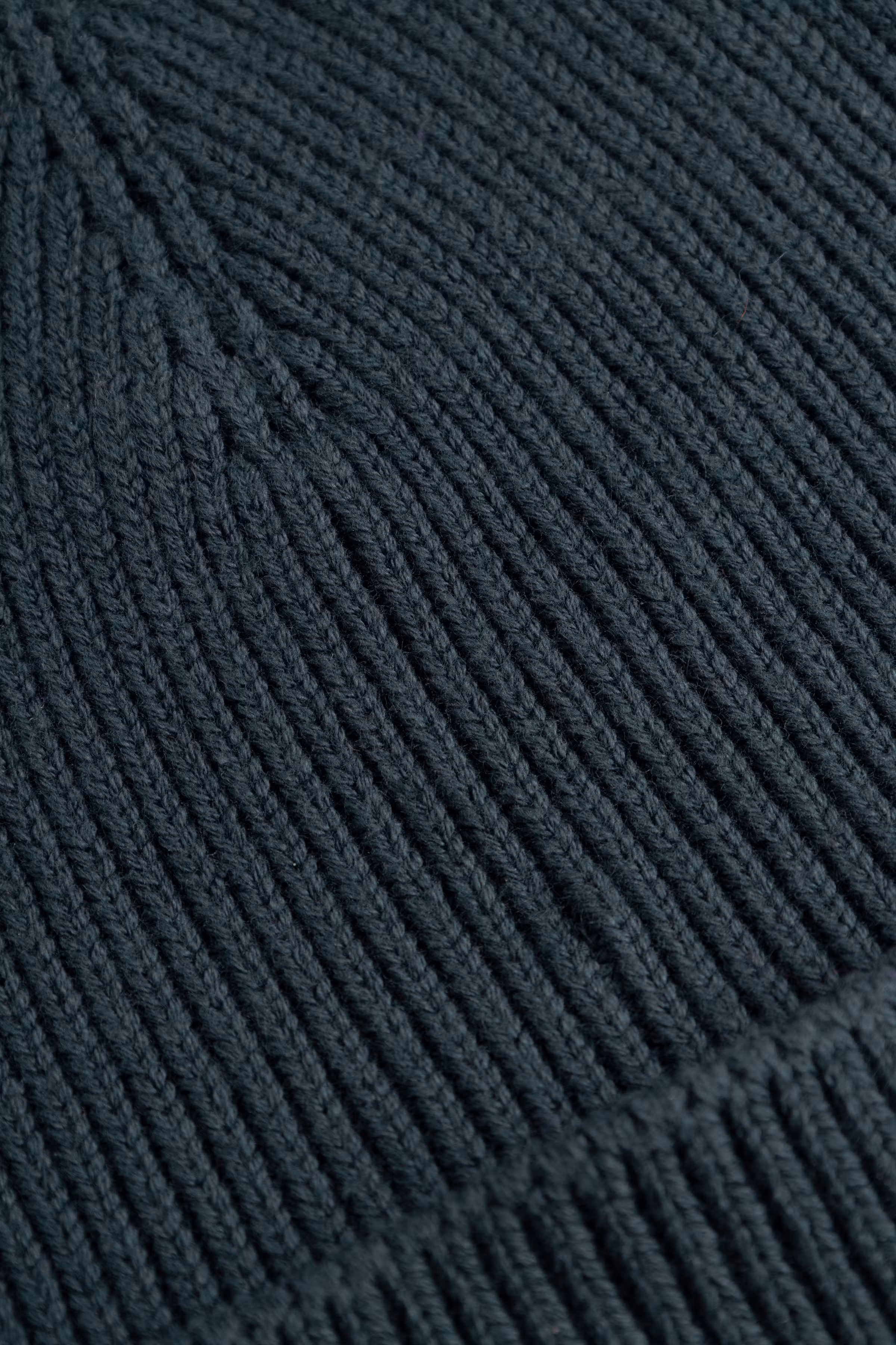 WWEddie beanie PACK DETAIL 30251647-195320