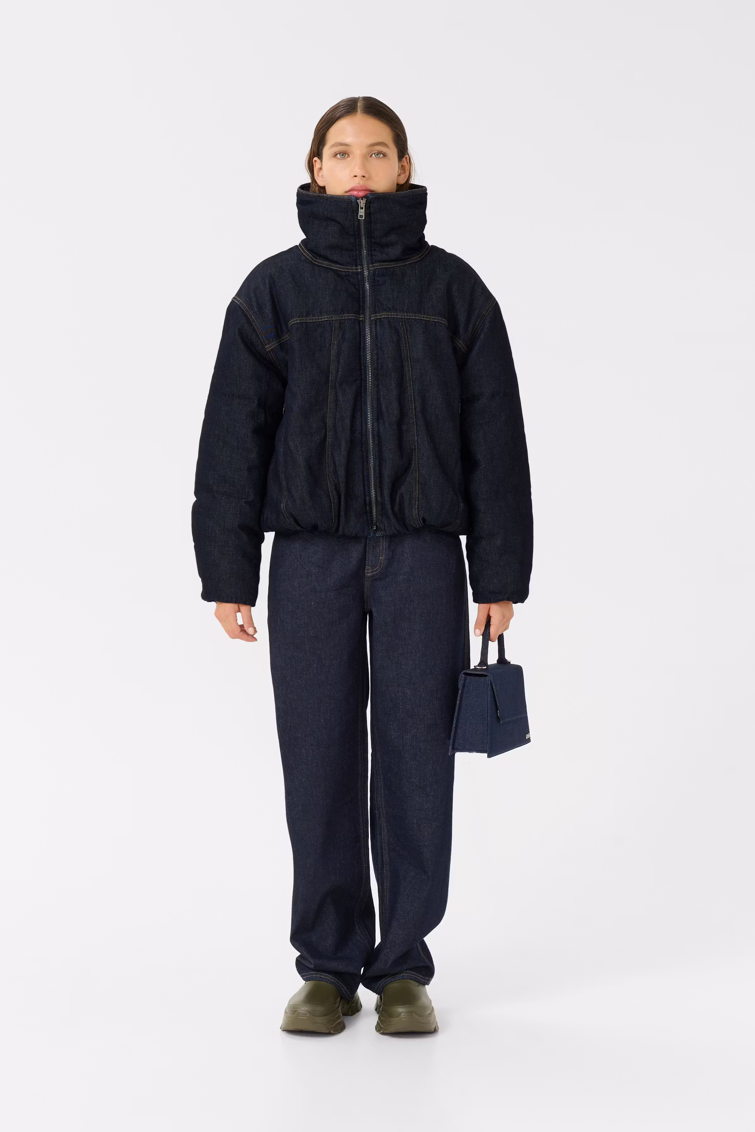 GZrinova Denim puffer jacket LOOKBOOK FRONT 10910331-107762