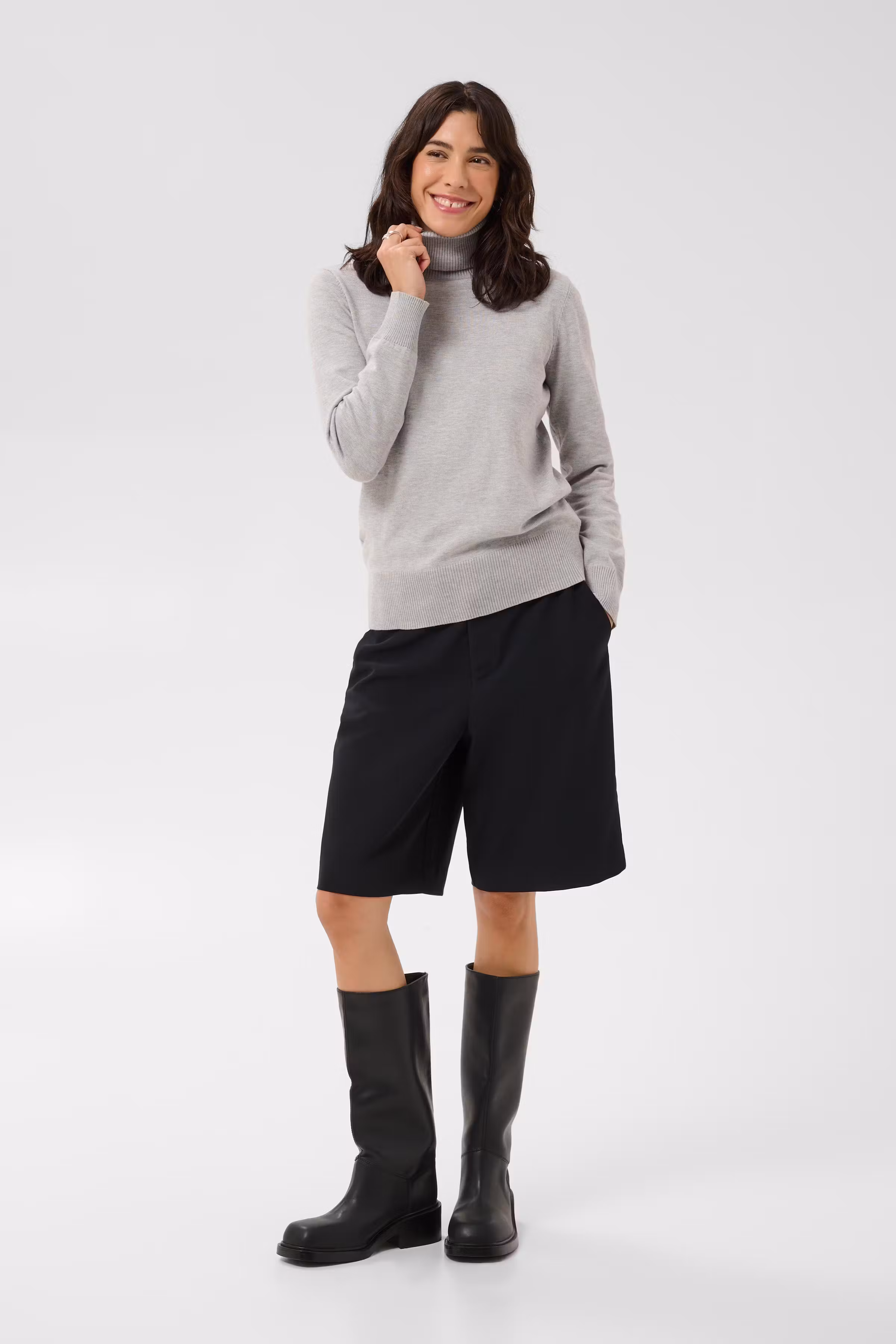 MilaSZ Rollneck Pullover LOOKBOOK FRONT 30500018-1541011