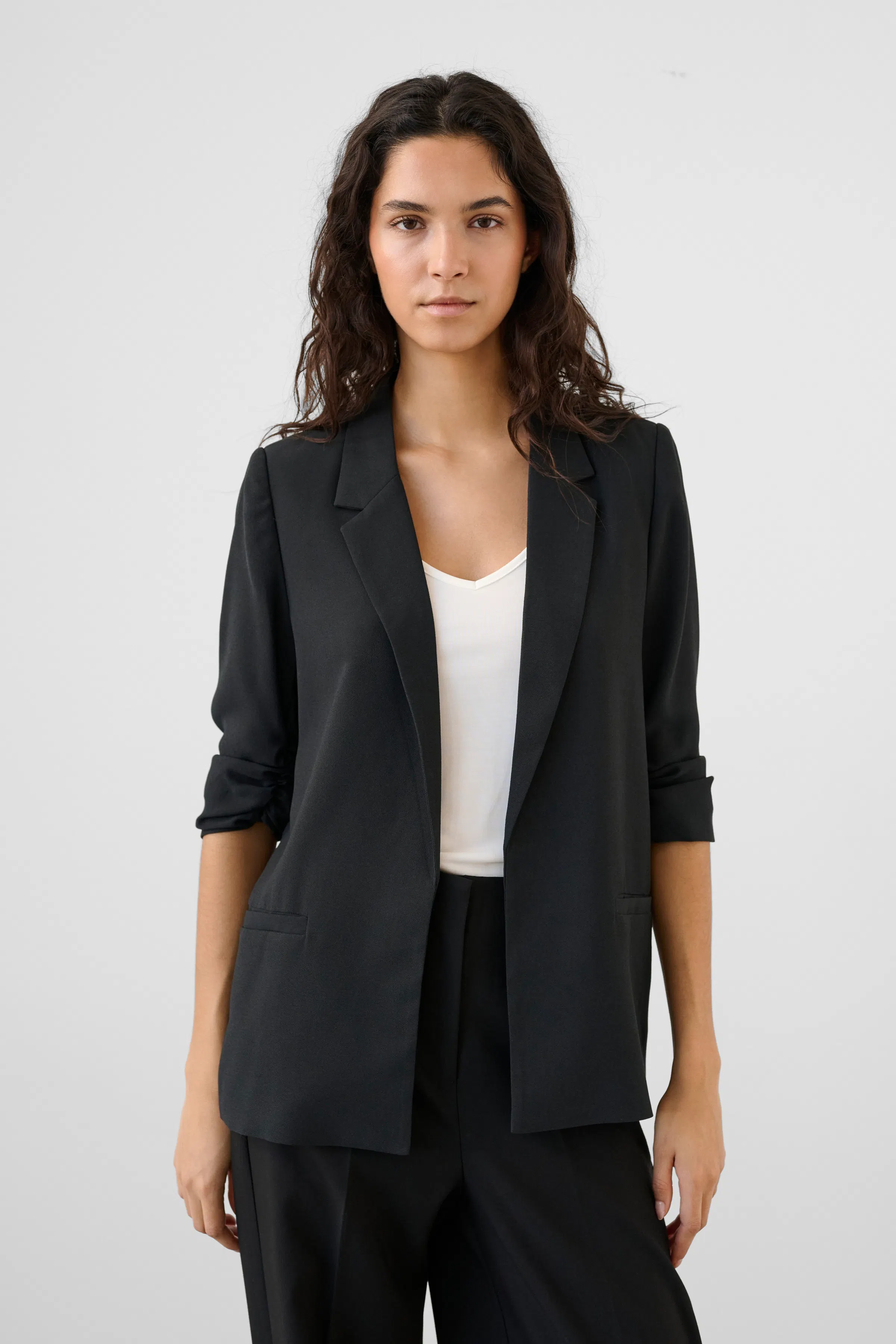 ジャケット・アウター BLAZERSLEY SLShirley Blazer in black colour