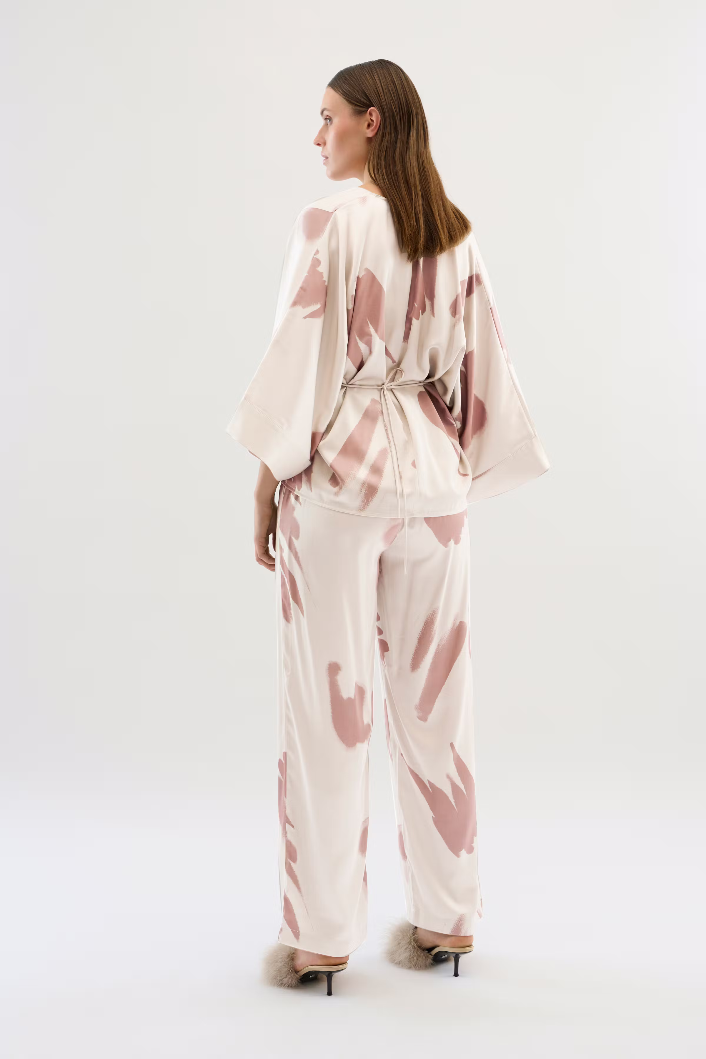 KBPalmer Trousers LOOKBOOK BACK 10105006-106220