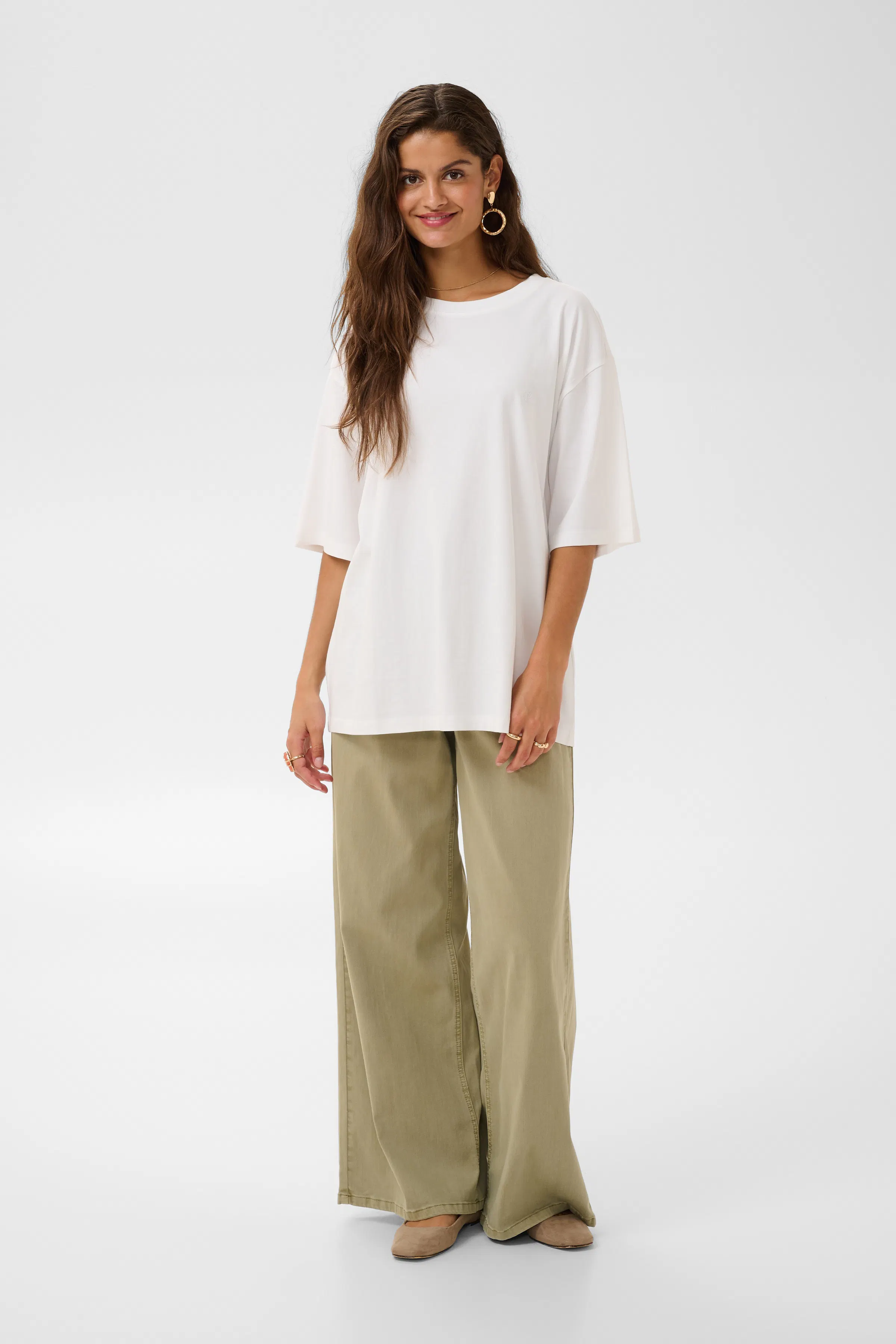 CROkina T-shirt LOOKBOOK FRONT 10613278-110602