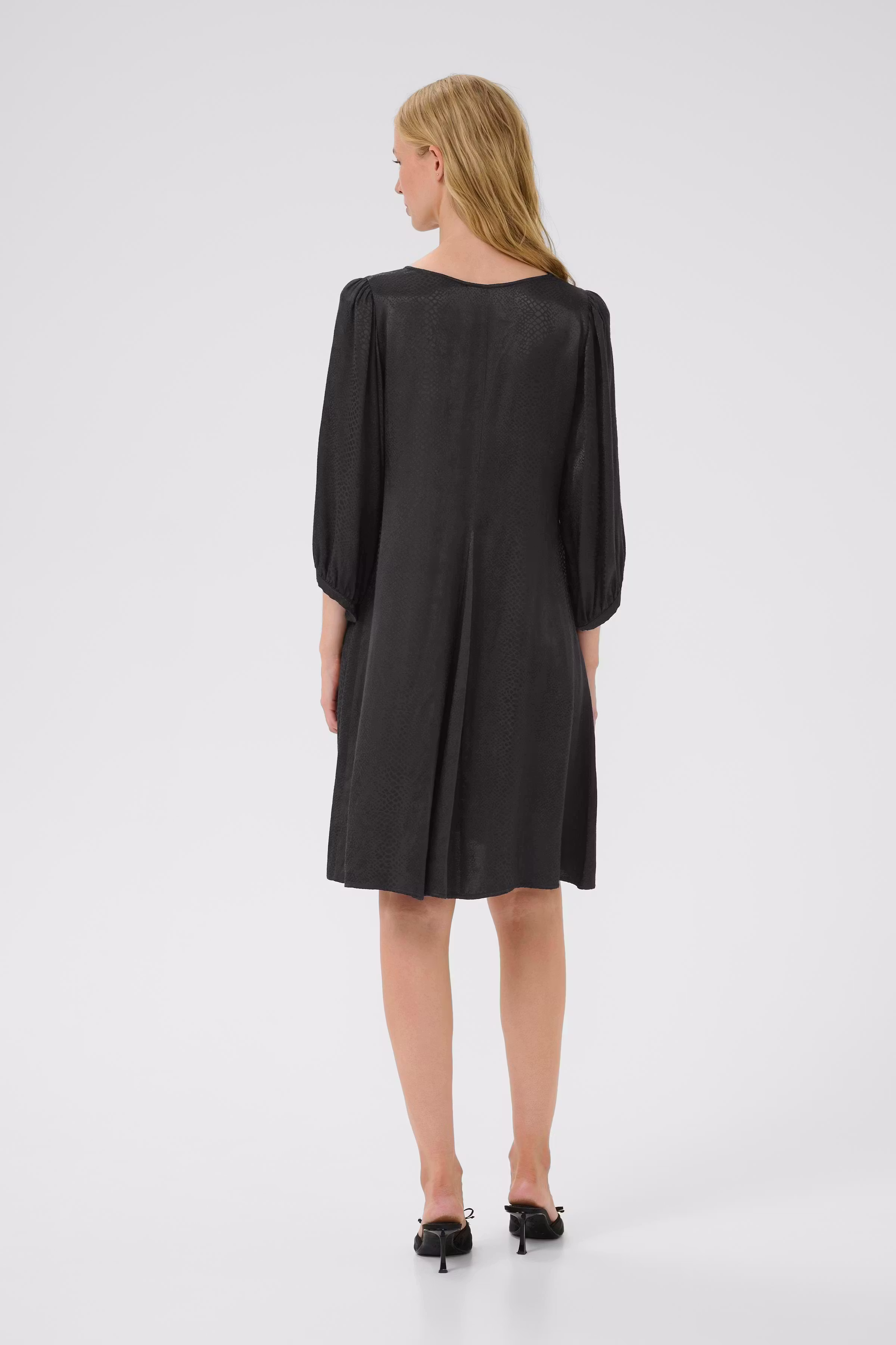 DarlingKB Dress LOOKBOOK BACK 10104711-194008