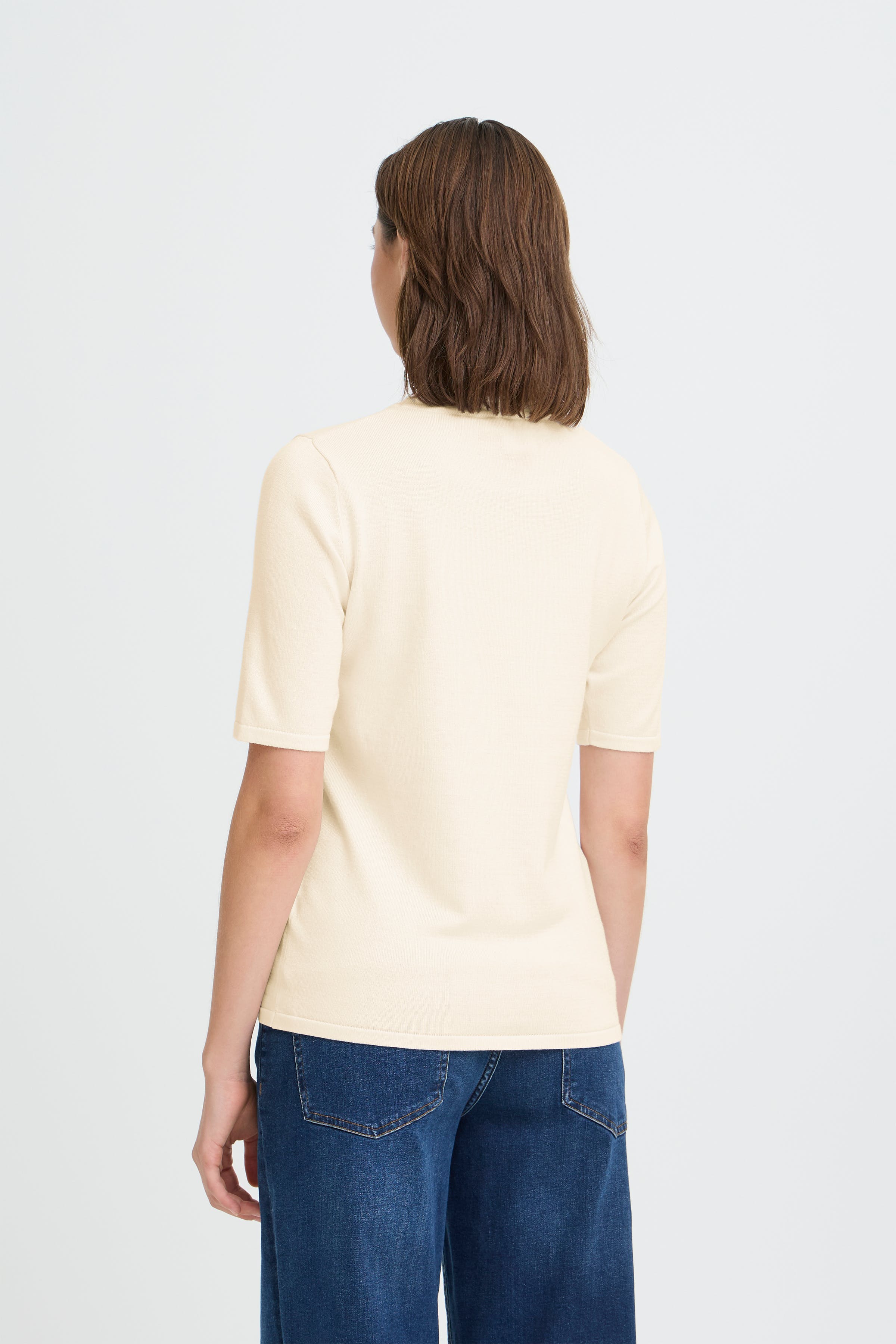 IHLULS Pullover LOOKBOOK BACK 20125816-130905