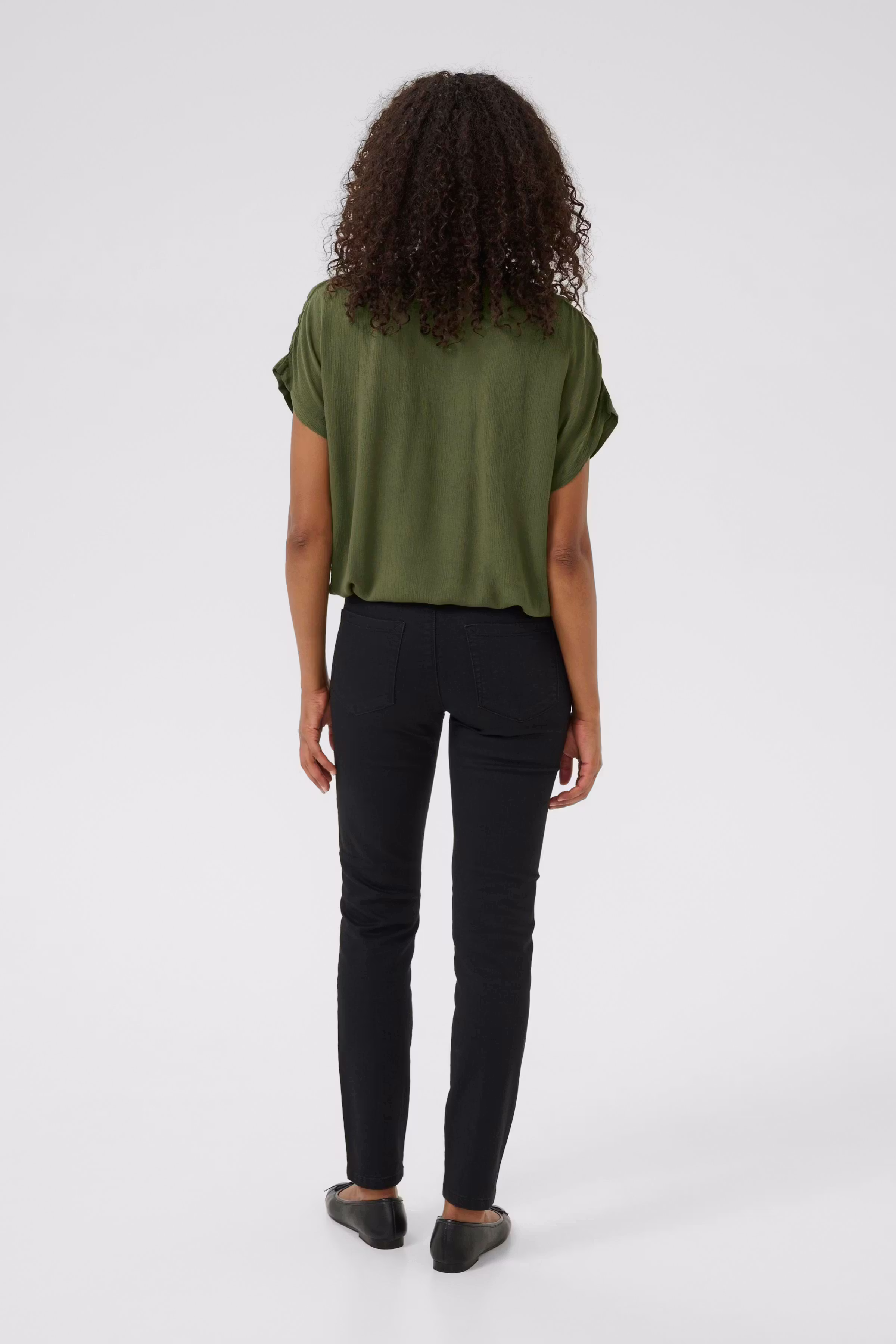 KAamber Bluse LOOKBOOK BACK 10500781-190511