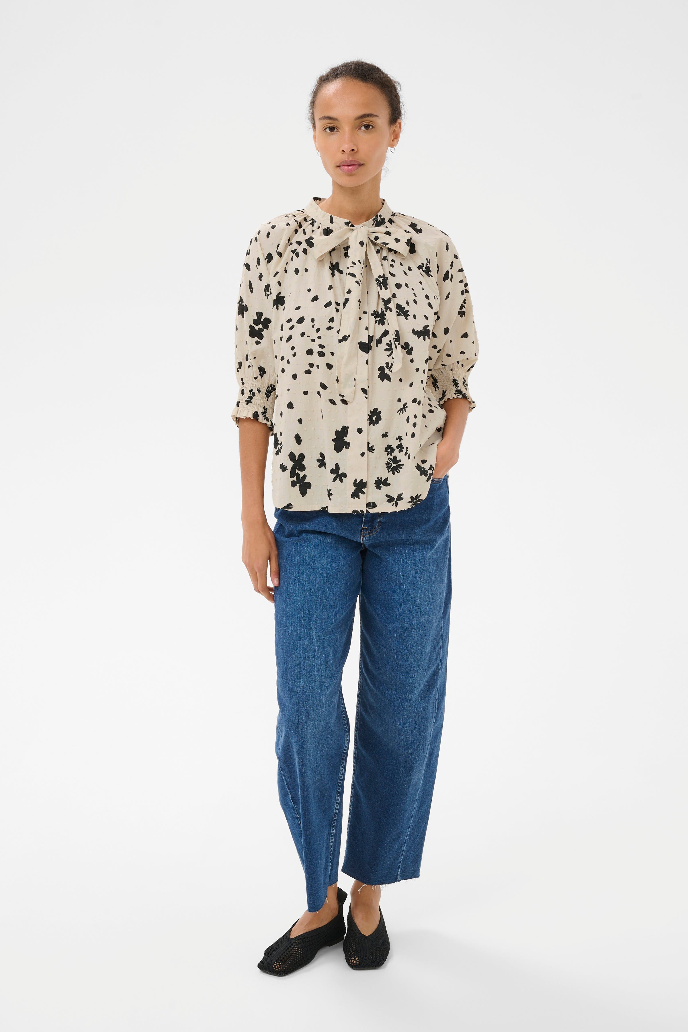 AlmeraPW Hemd LOOKBOOK FRONT 30310446-304736