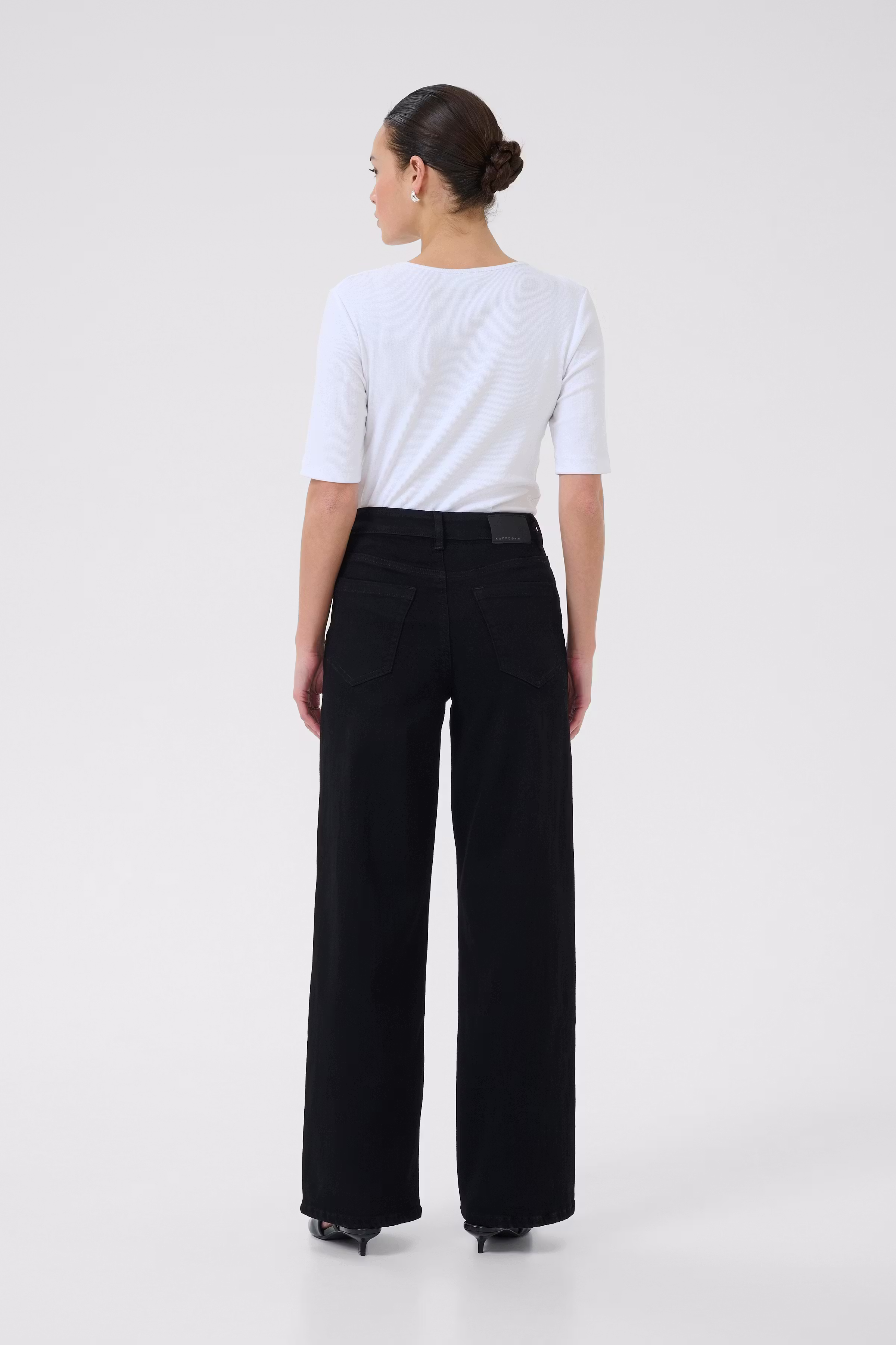 KAmeadow Jeans LOOKBOOK BACK 10510711-100121