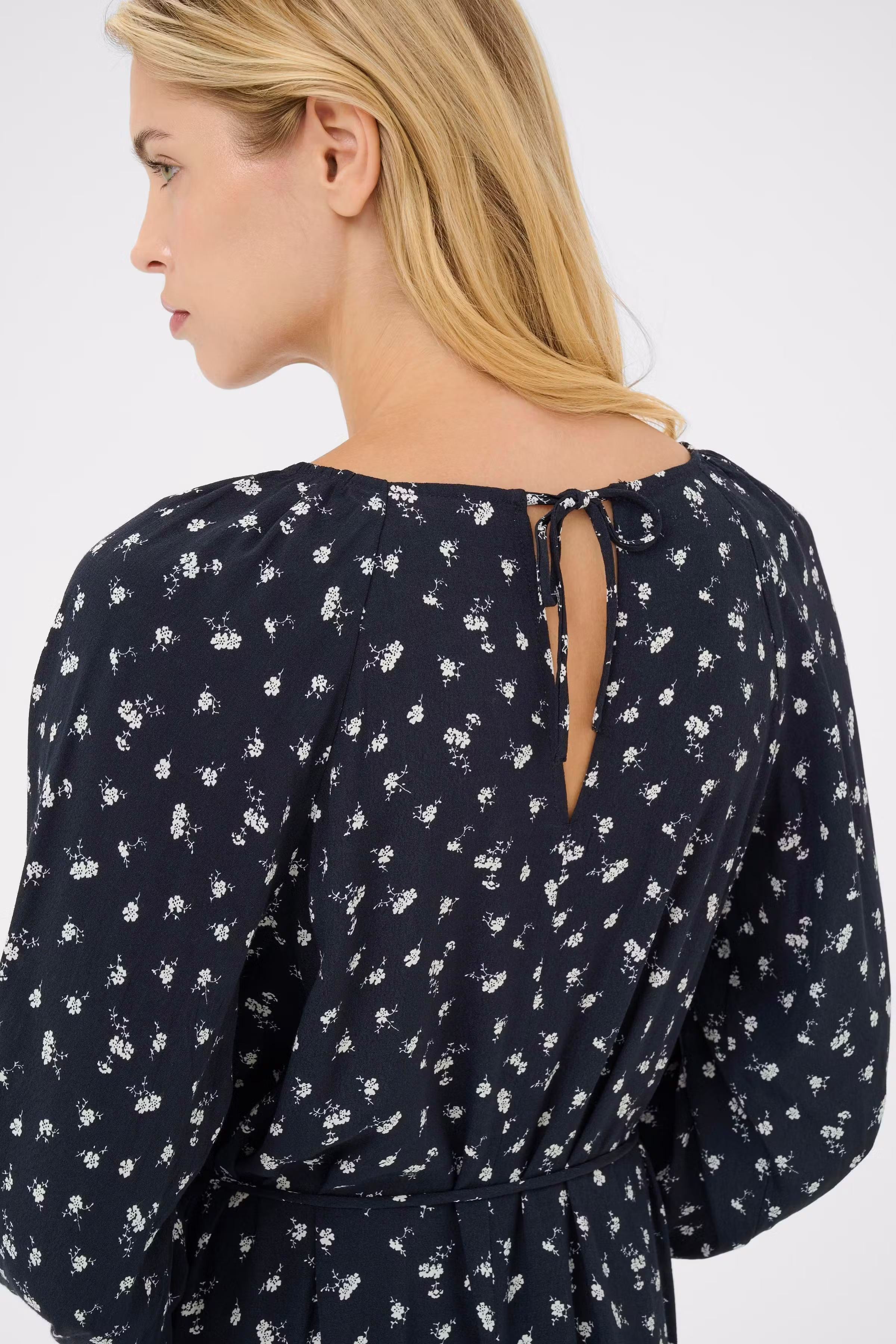 RosalinePW Dress LOOKBOOK DETAIL 30310621-305016