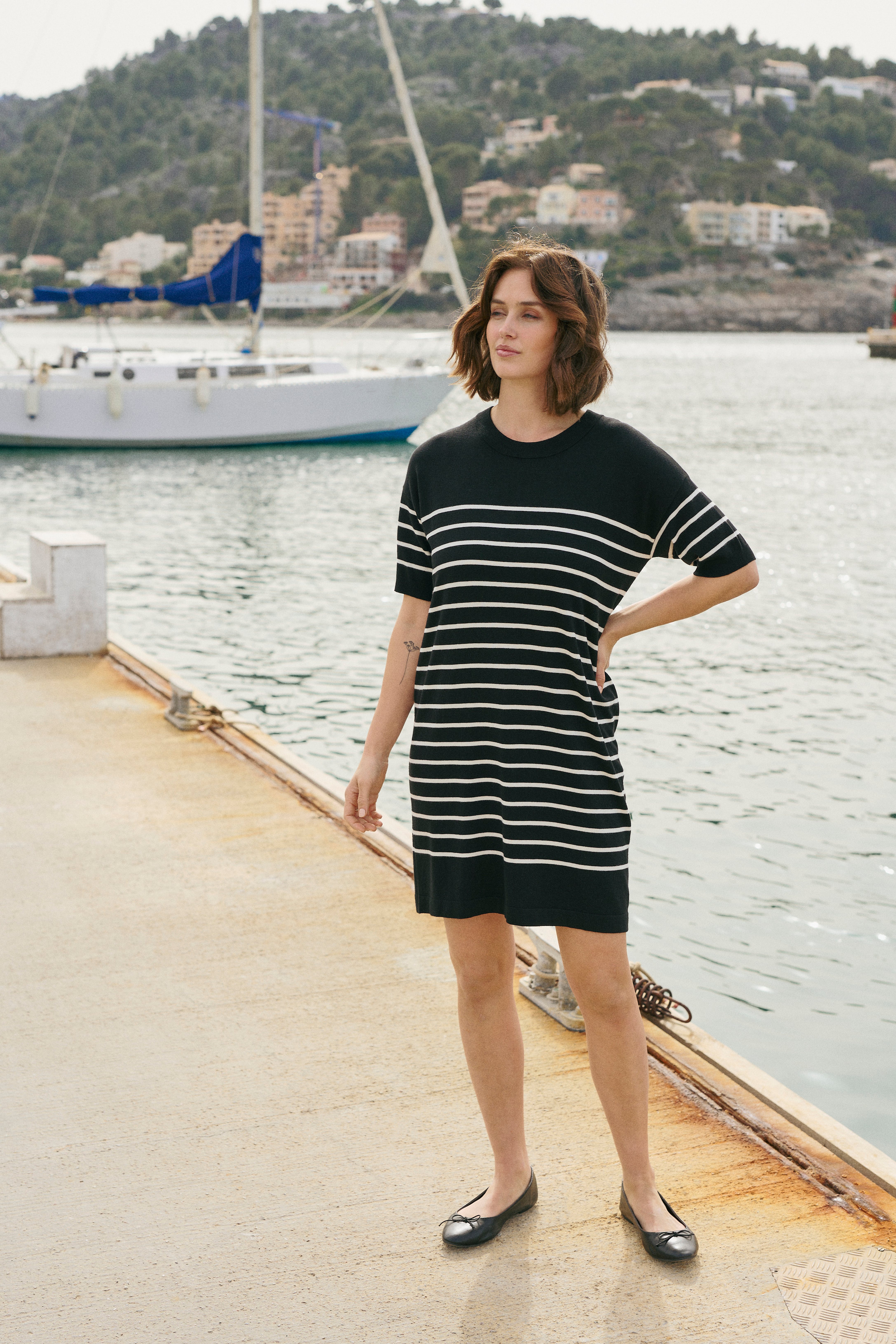 KAlizza Dress LOCATION NONE 10508858-106138