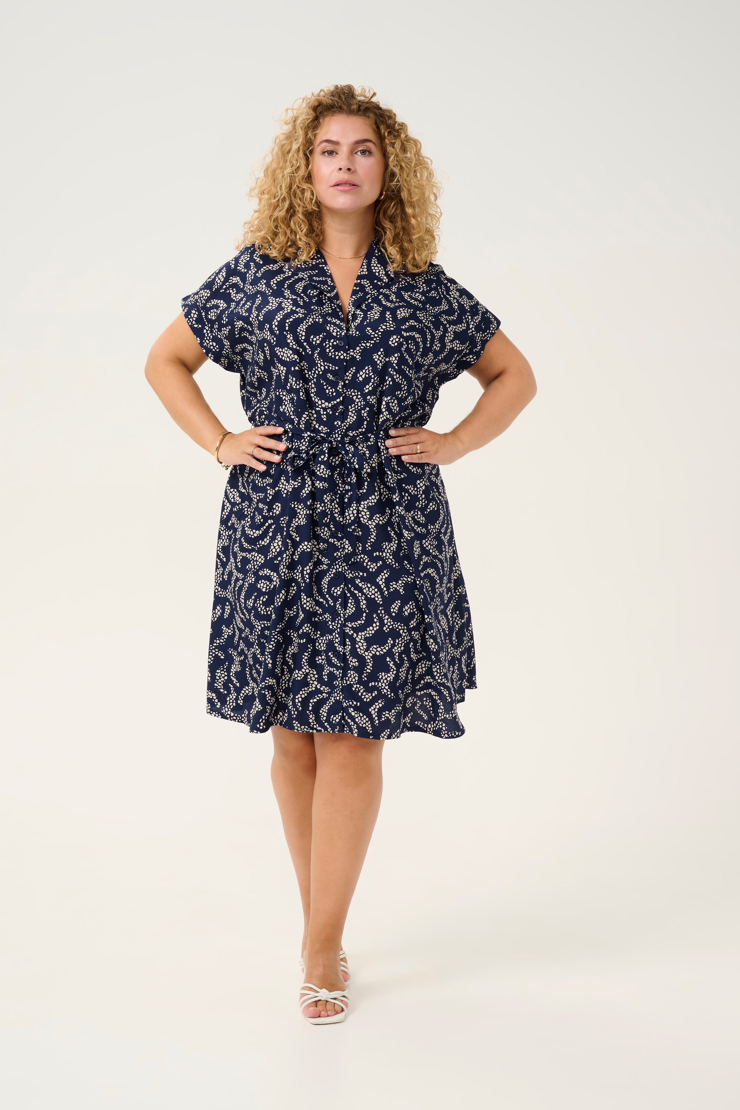 KCbeate Dress LOOKBOOK FRONT 10583231-107419