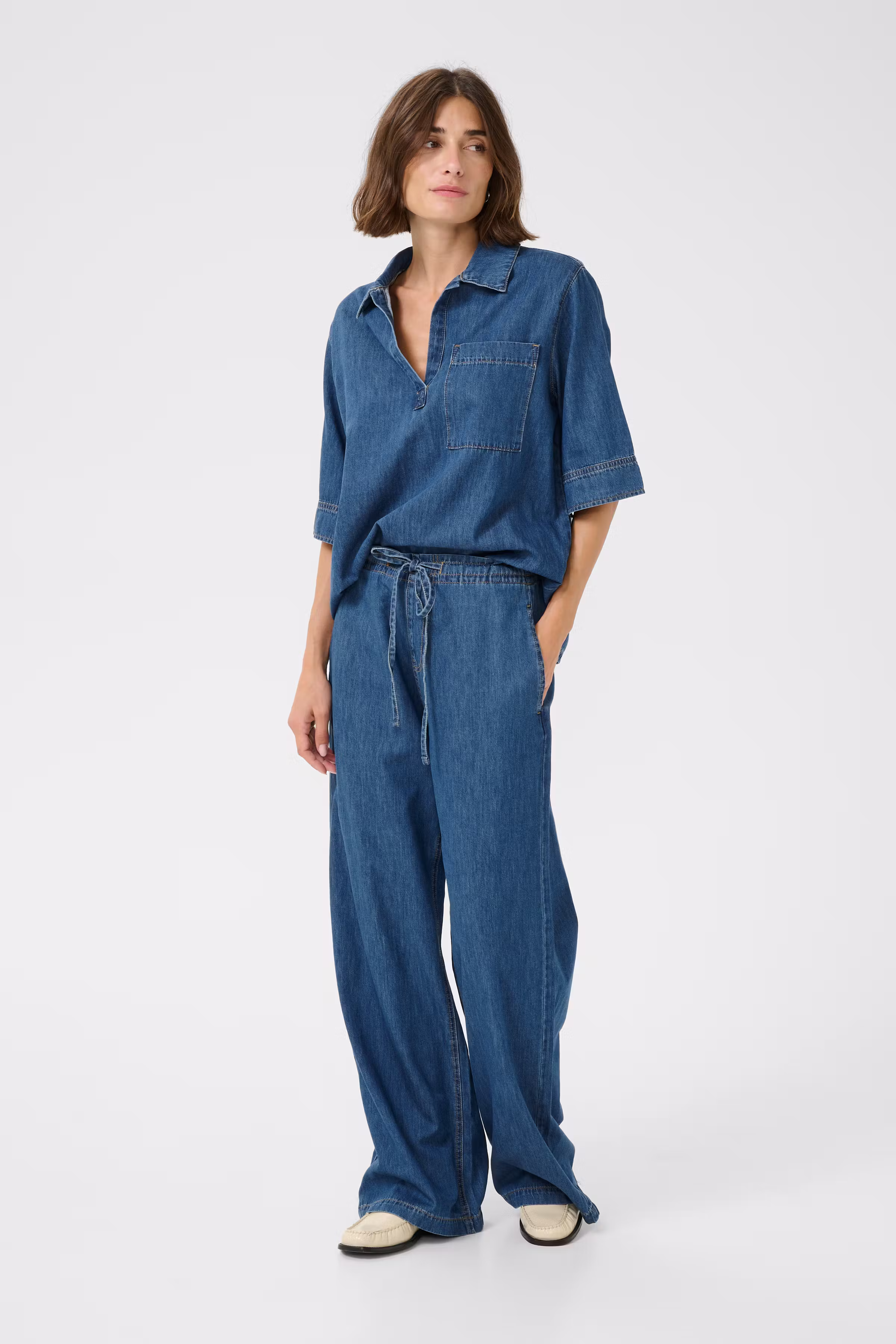 CUavril Bukser LOOKBOOK FRONT 50111552-500029