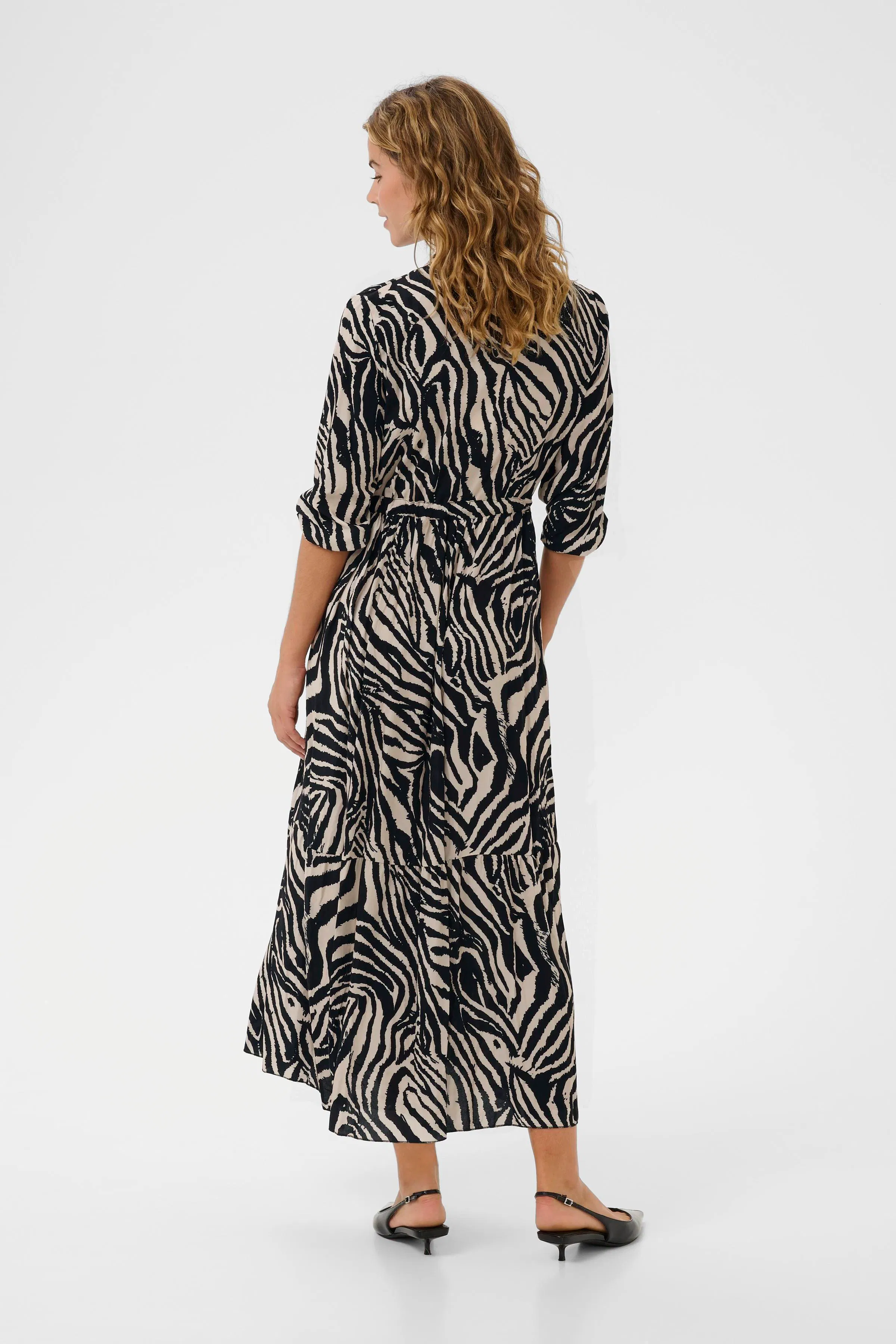 CRAlora Kjole LOOKBOOK BACK 10650723-107821